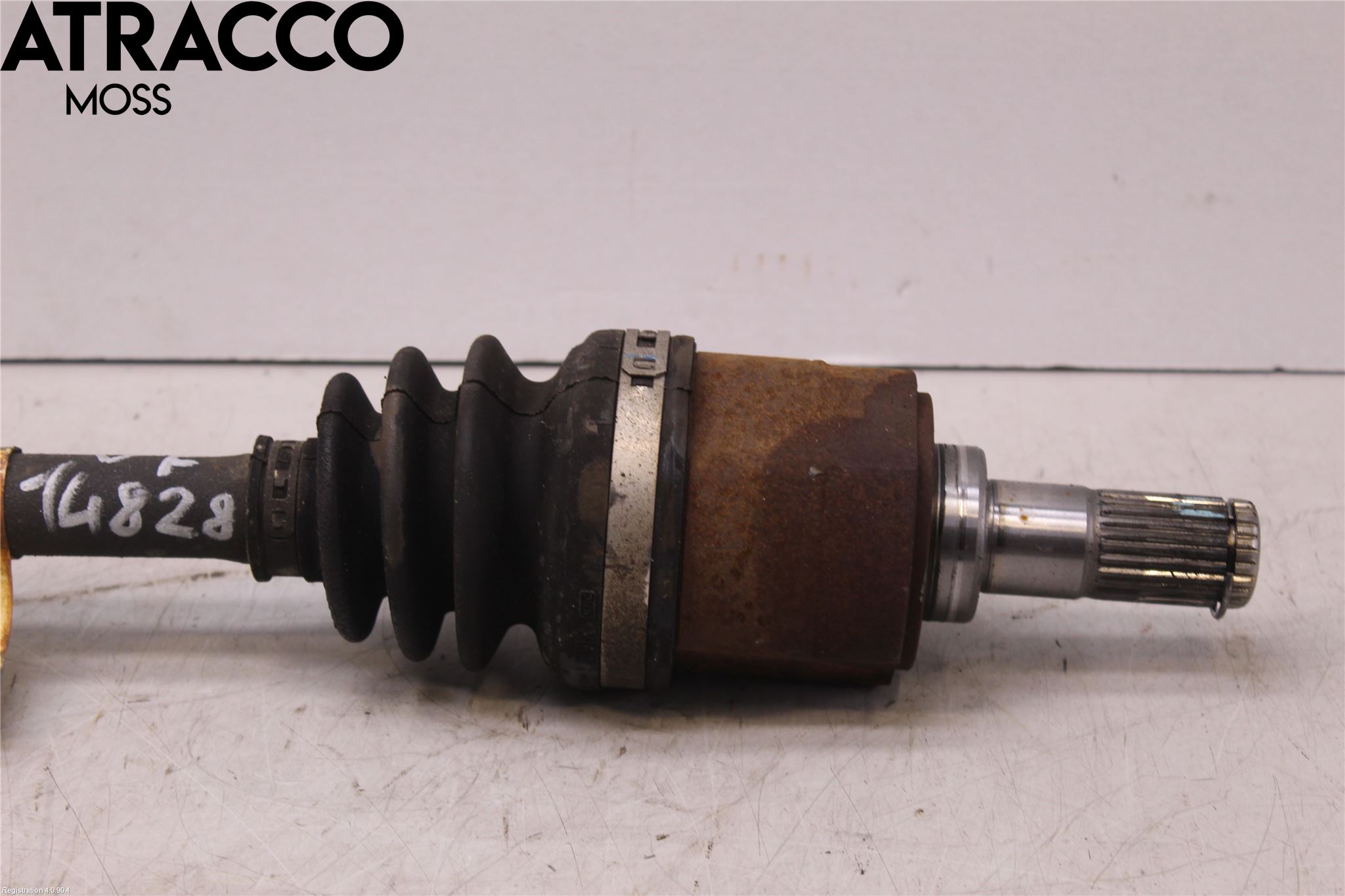 Hyundai IONIQ AE 17-22 Drivaxel Fram Vänster
