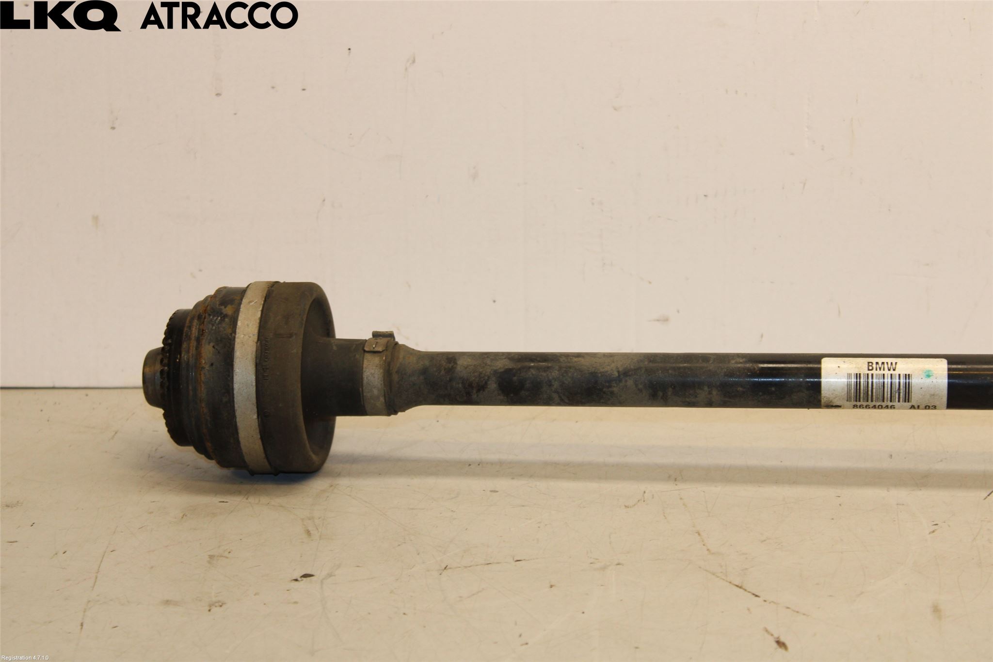 BMW 5 G30/G31/F90 17-23 Drivaxel Bak Höger