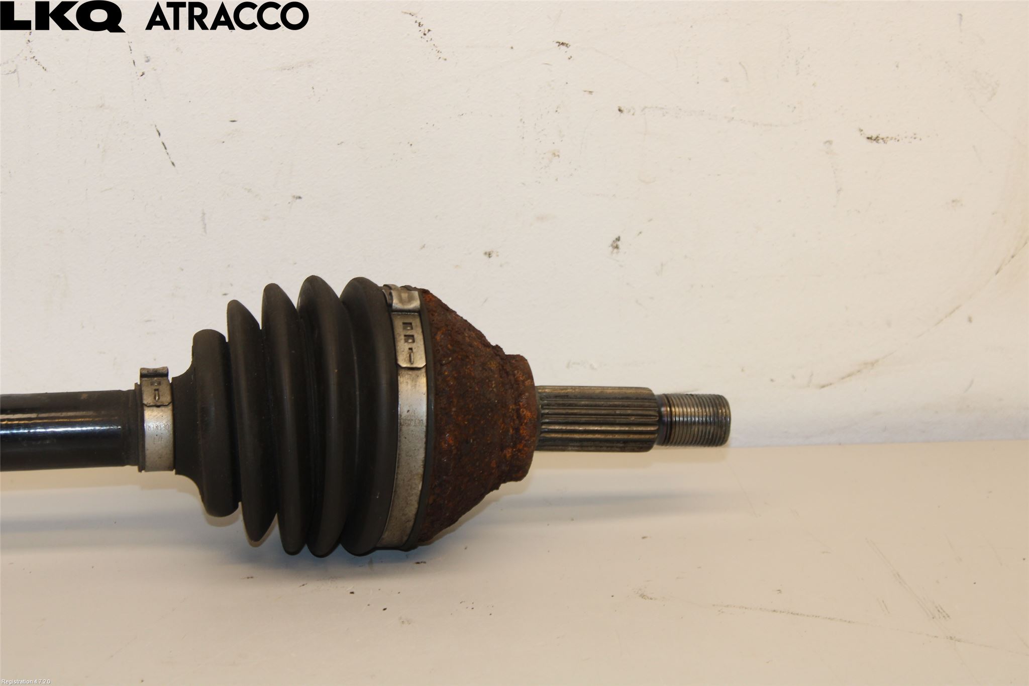Volkswagen VW UP! / E-UP! Drivaxel Fram Vänster