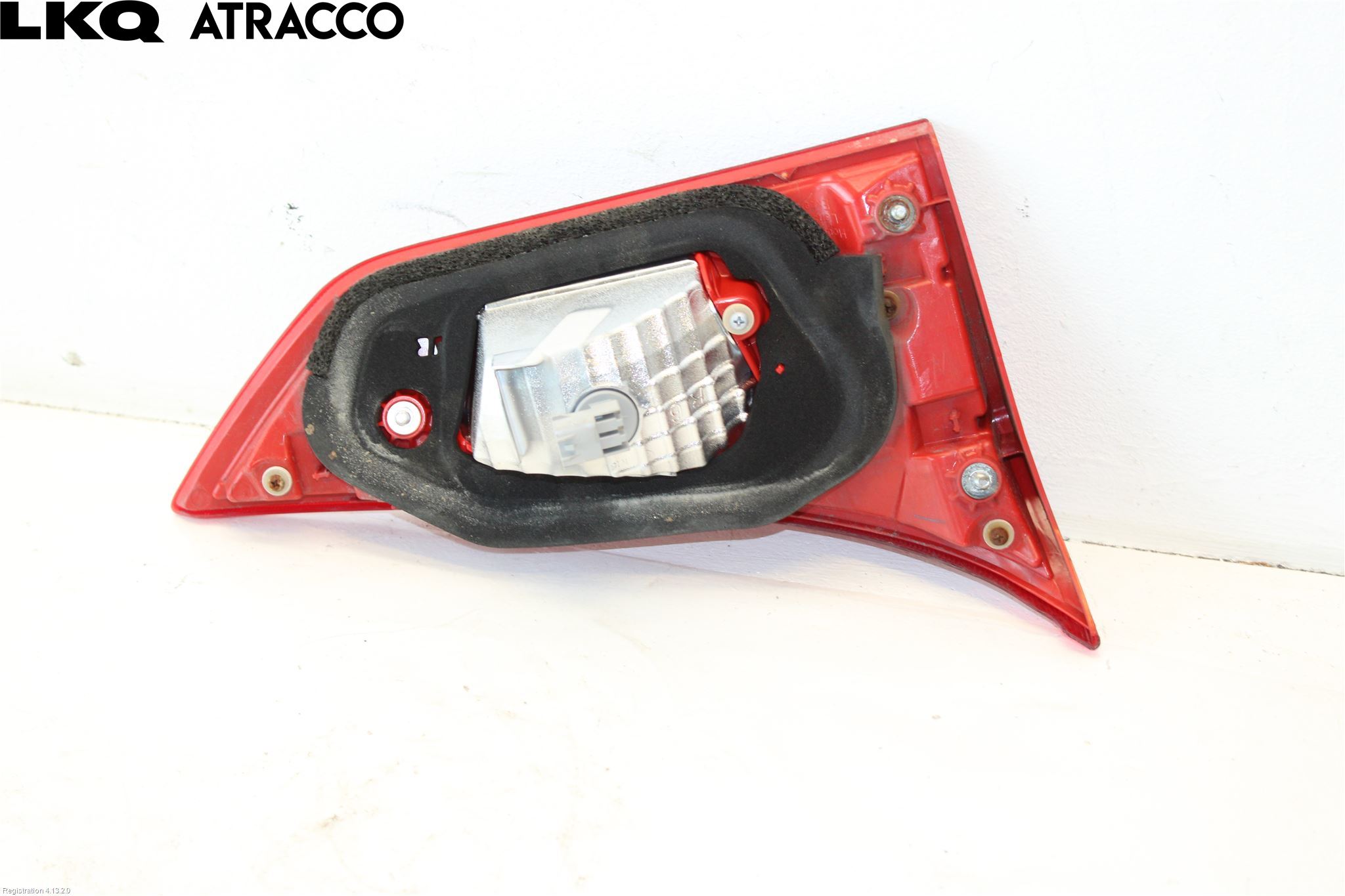 Toyota AURIS 13-19 Bakljus Lucka Hö