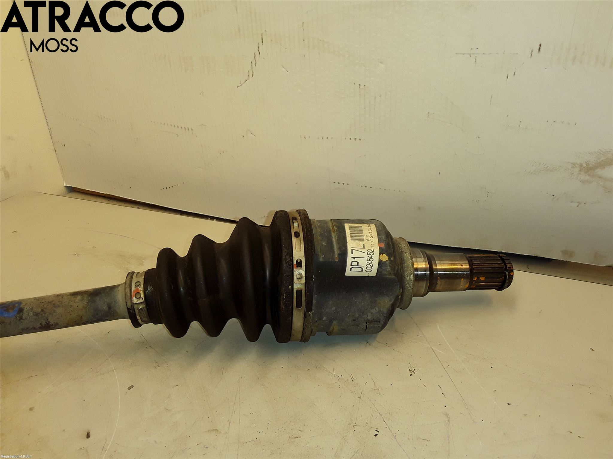 Toyota VERSO-S 11-16 Drivaxel Fram Vänster