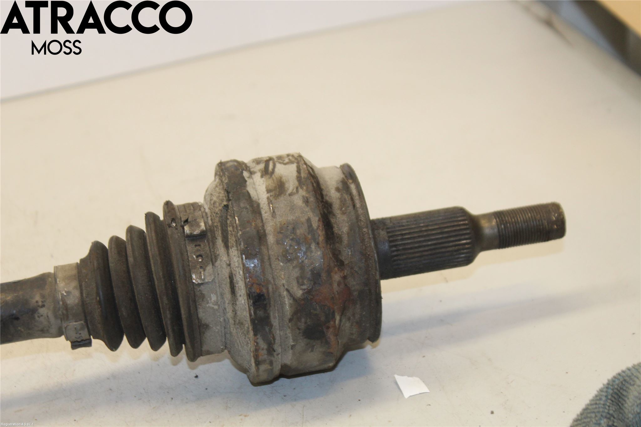 Volkswagen VW TOUAREG 7L 03-10 Drivaxel Bak Vänster