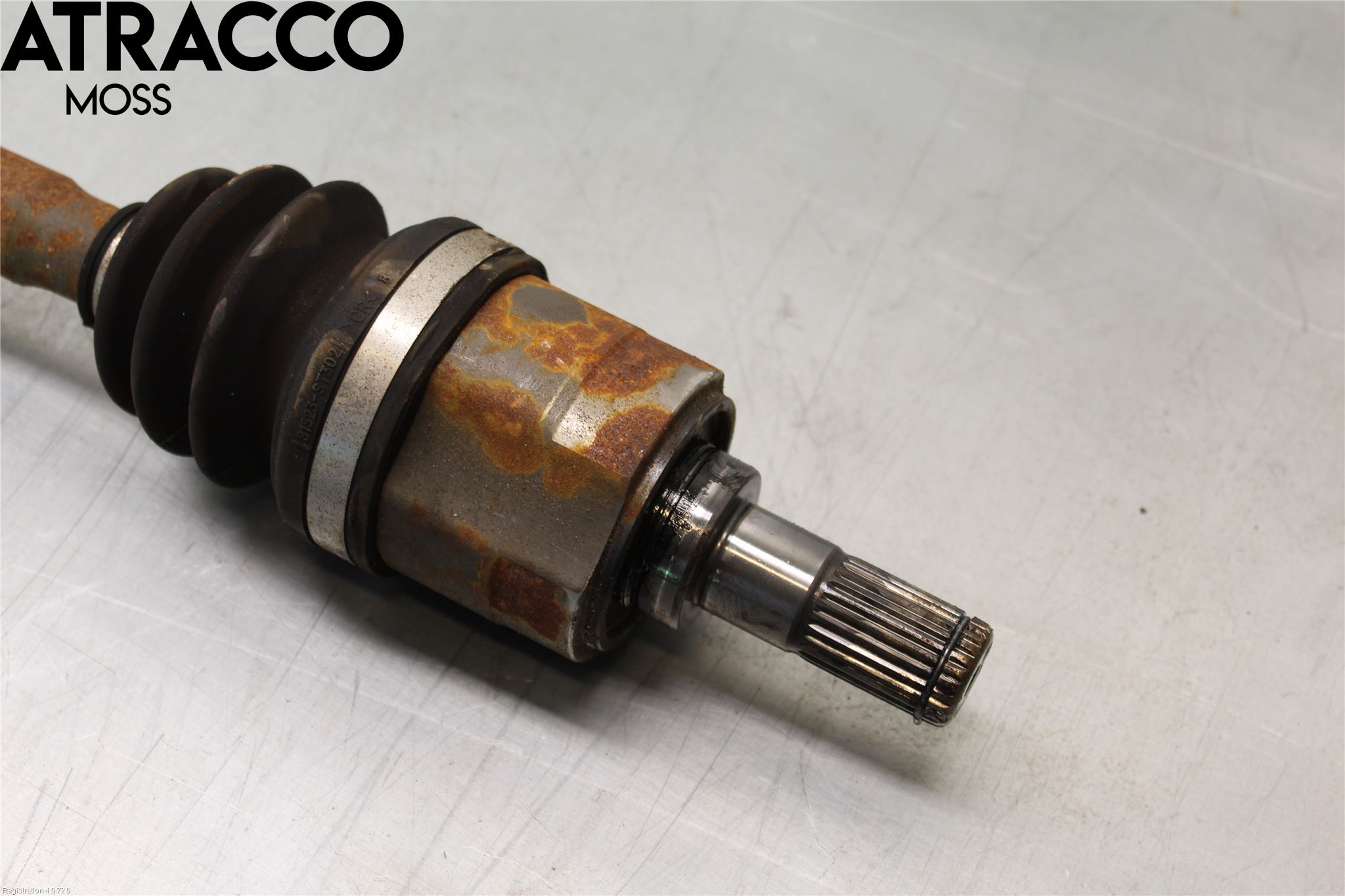 Hyundai IONIQ AE 17-22 Drivaxel Fram Höger