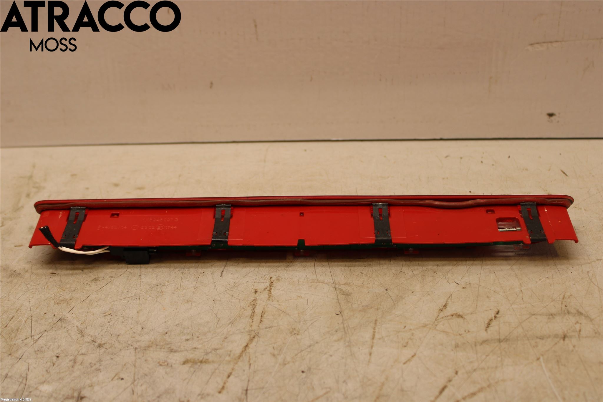 Volkswagen VW PASSAT 11-14 Bromsljus Bakruta