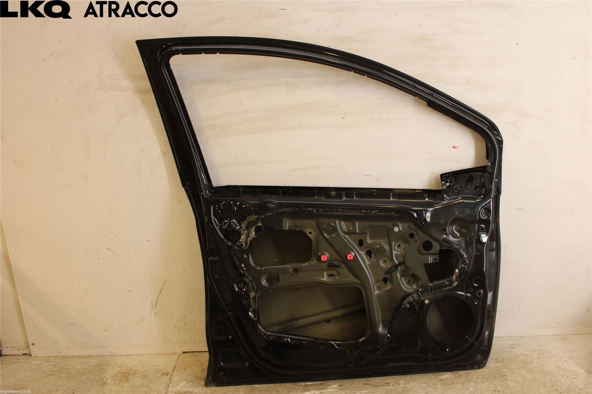 Toyota YARIS XP130 12-14 Dörr Fram Vänster