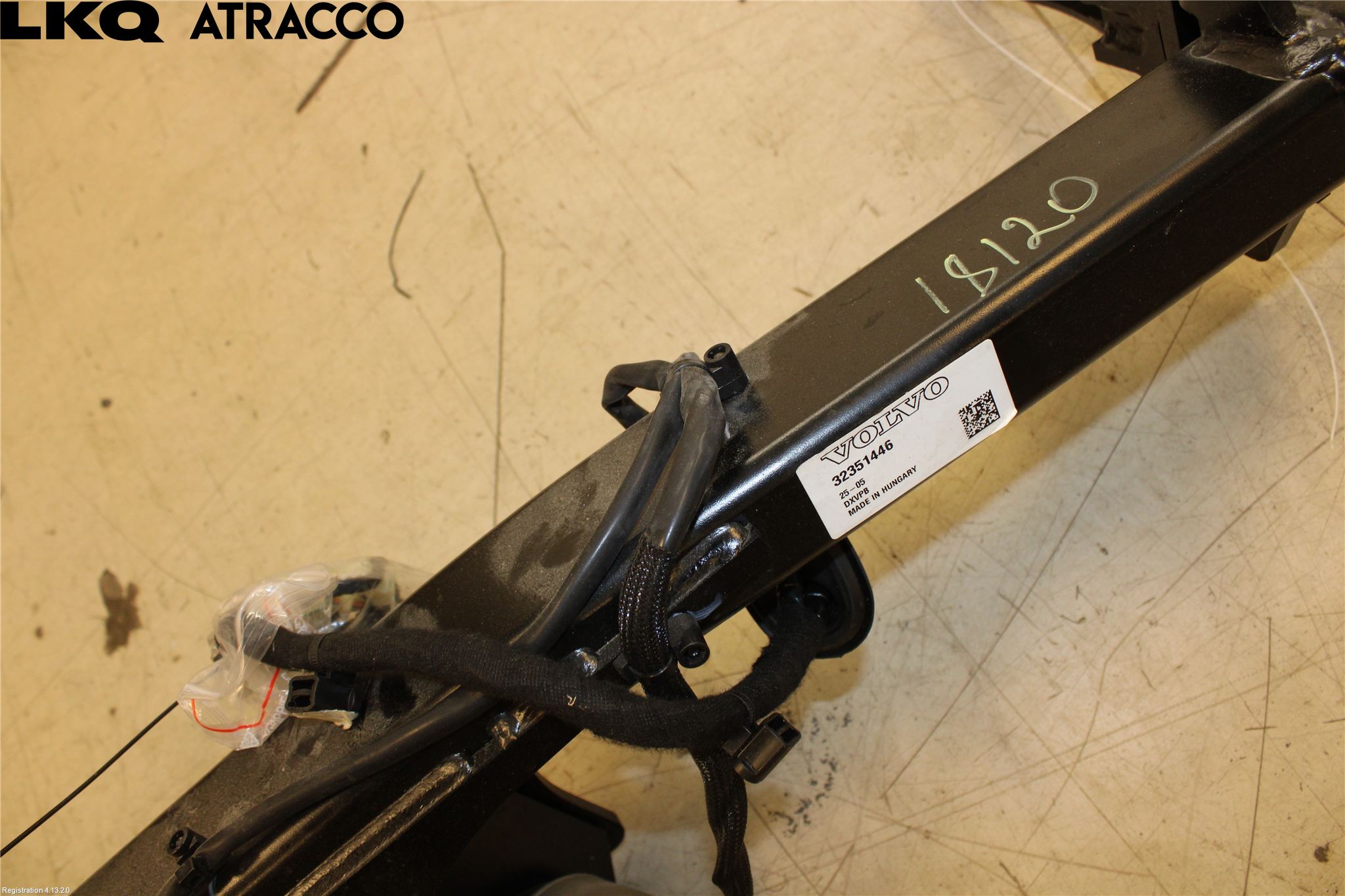 Volvo XC40/RECHARGE 18- Dragkrok Elsats