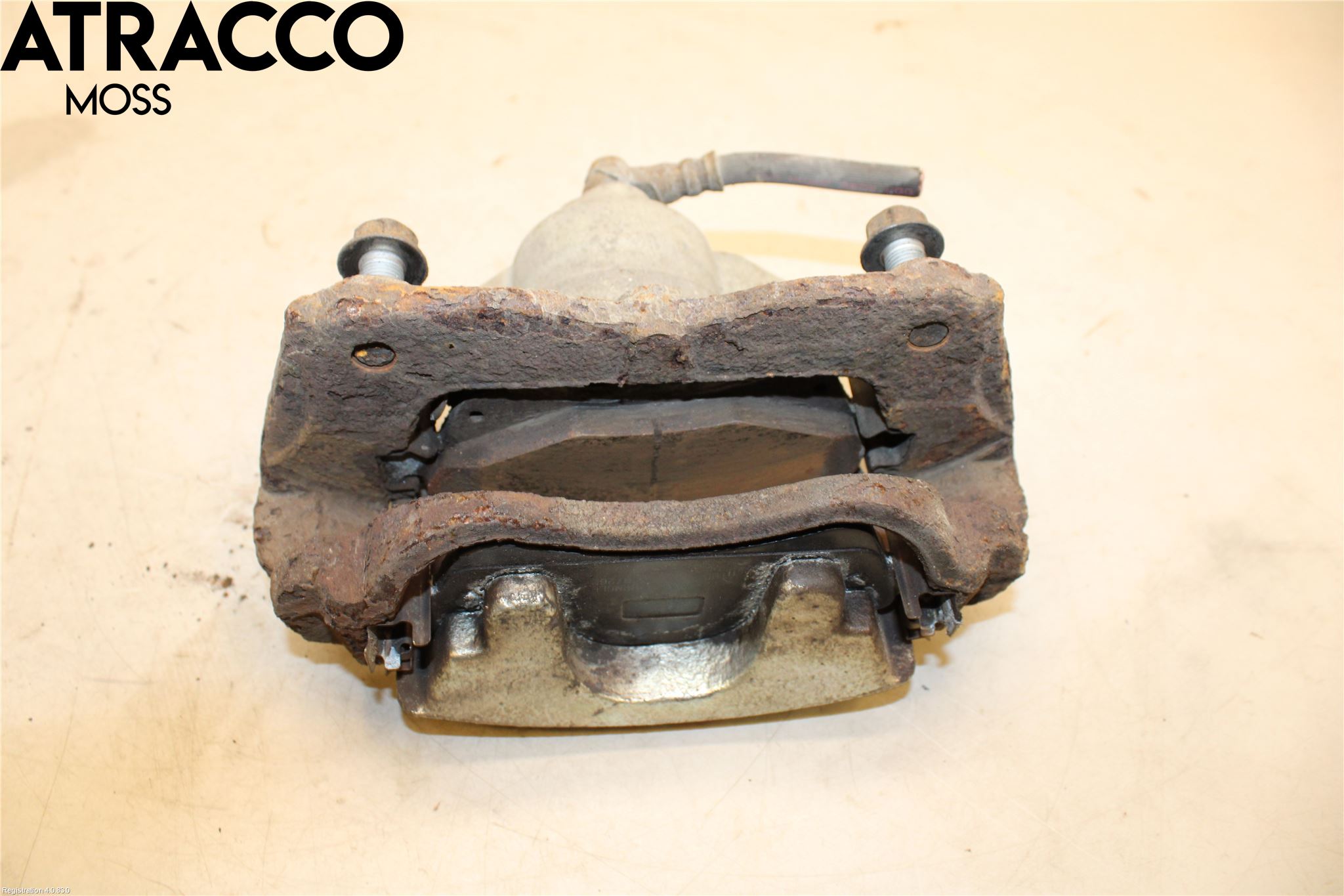 Toyota AVENSIS 09-15 Bromsok Fram Höger
