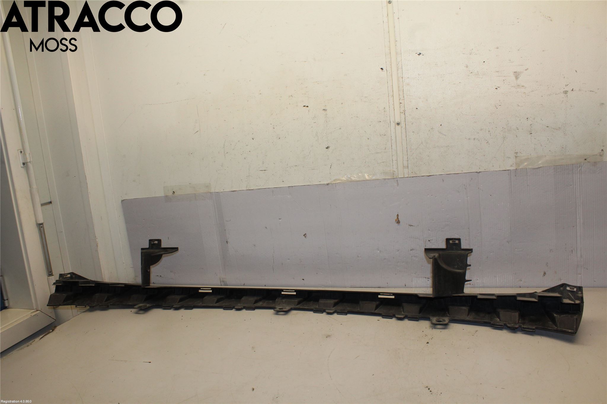 Mercedes-Benz MB EQC (N293) 20- Stötfångarbärjärn Fram