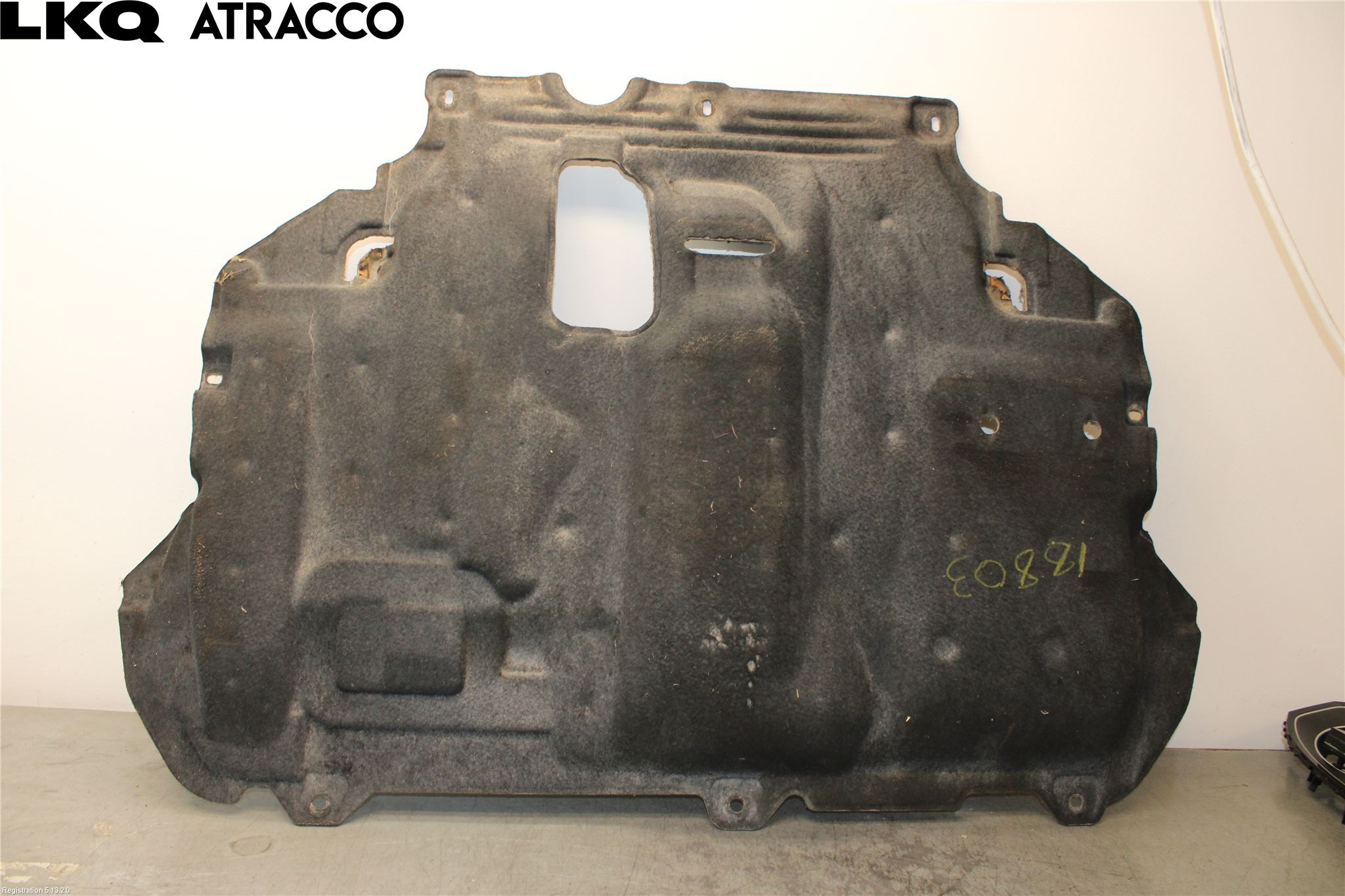 Ford TRANSIT/TOURNEO CONNECT 13-22 Hasplåt Plåt-Plast