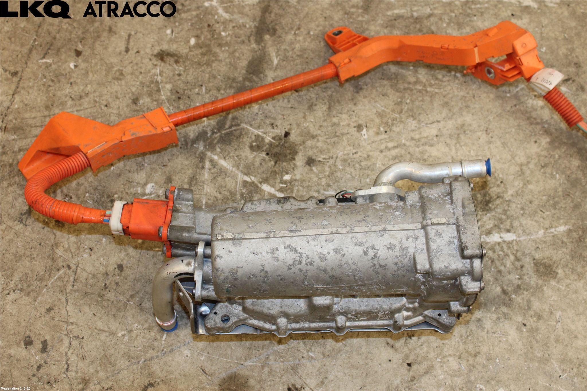 Toyota bZ4X EA10 22- Värme Cellpaket Komp
