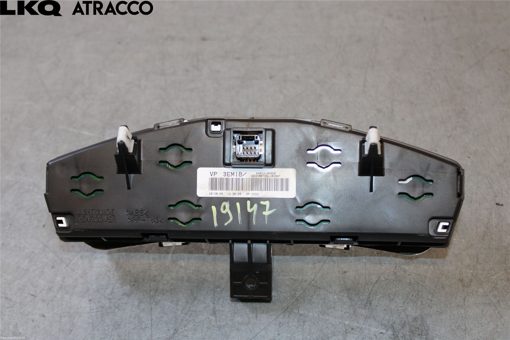 Nissan LEAF 11-17 Instrument Komb