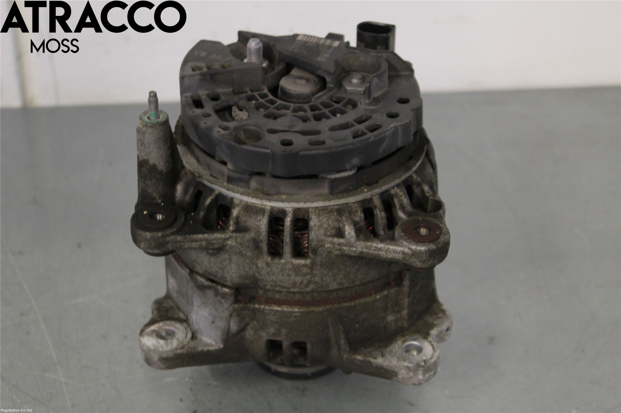 Volkswagen VW GOLF VI 09-13 Generator
