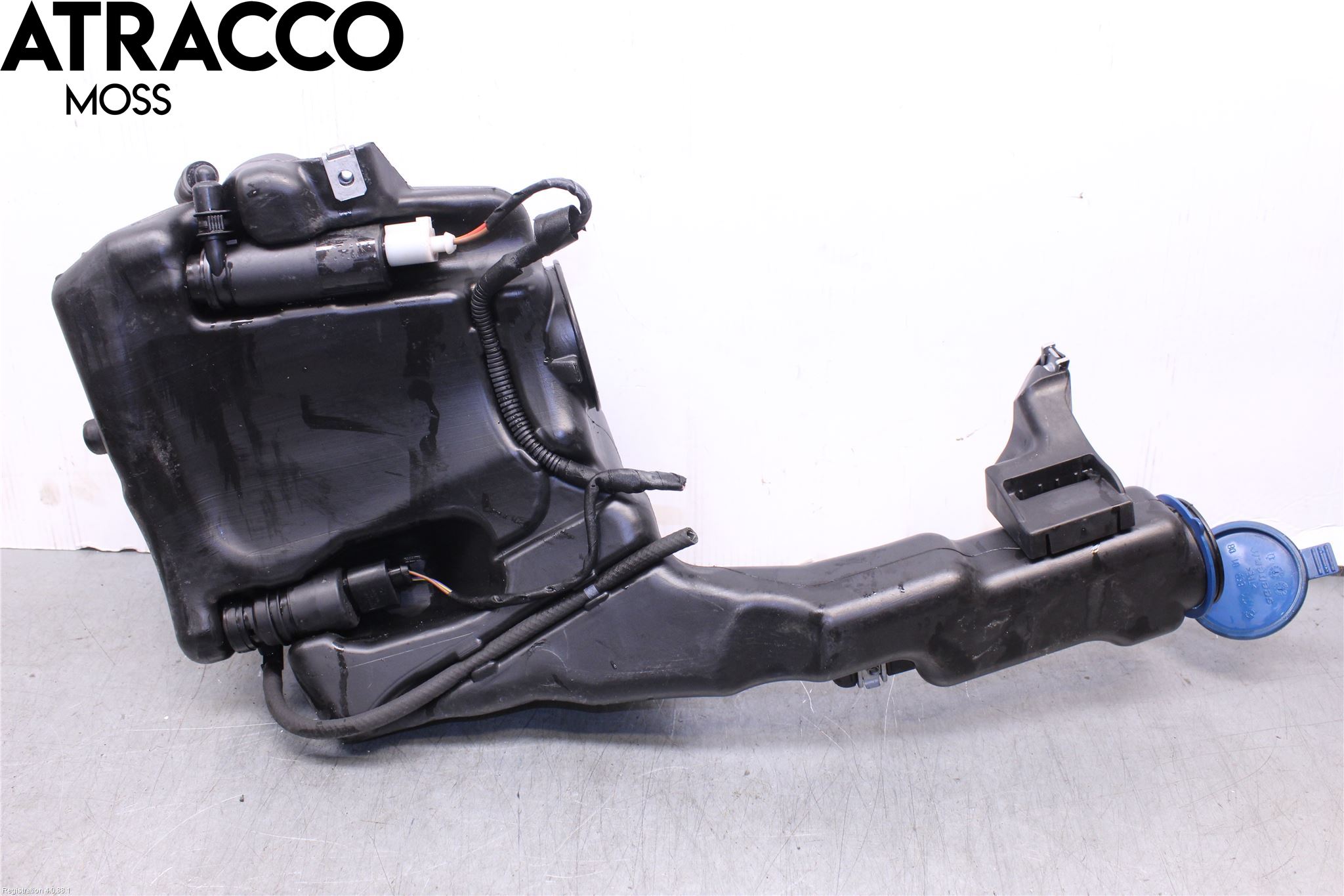 Mercedes-Benz MB C-KLASS (W204) 07-15 Spolartank Vindruta