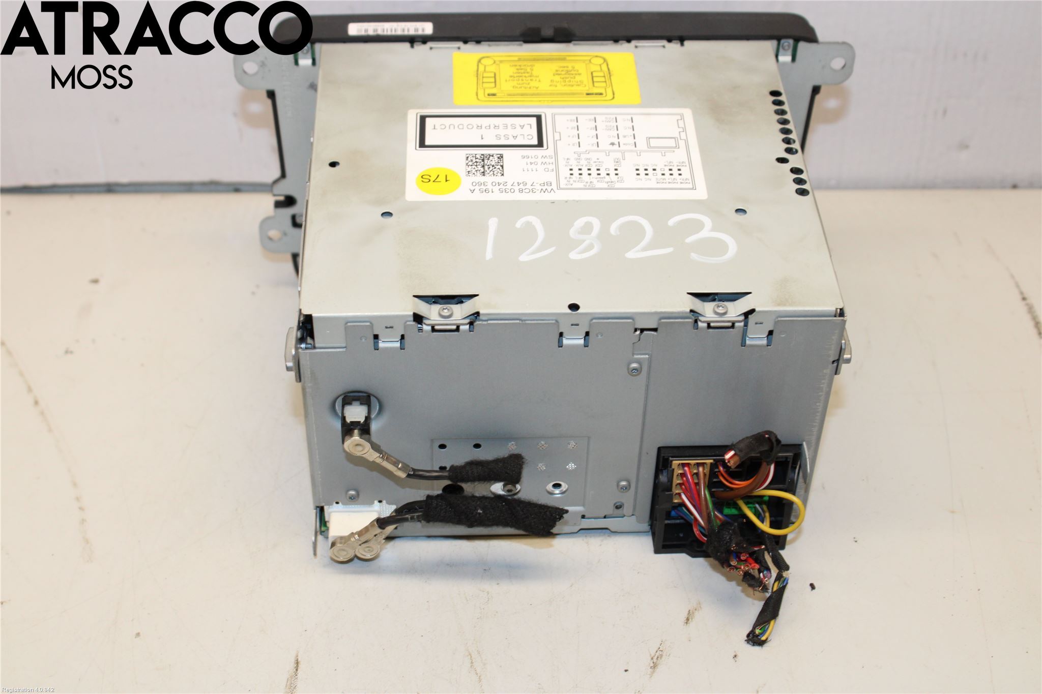Volkswagen VW PASSAT 11-14 Radio