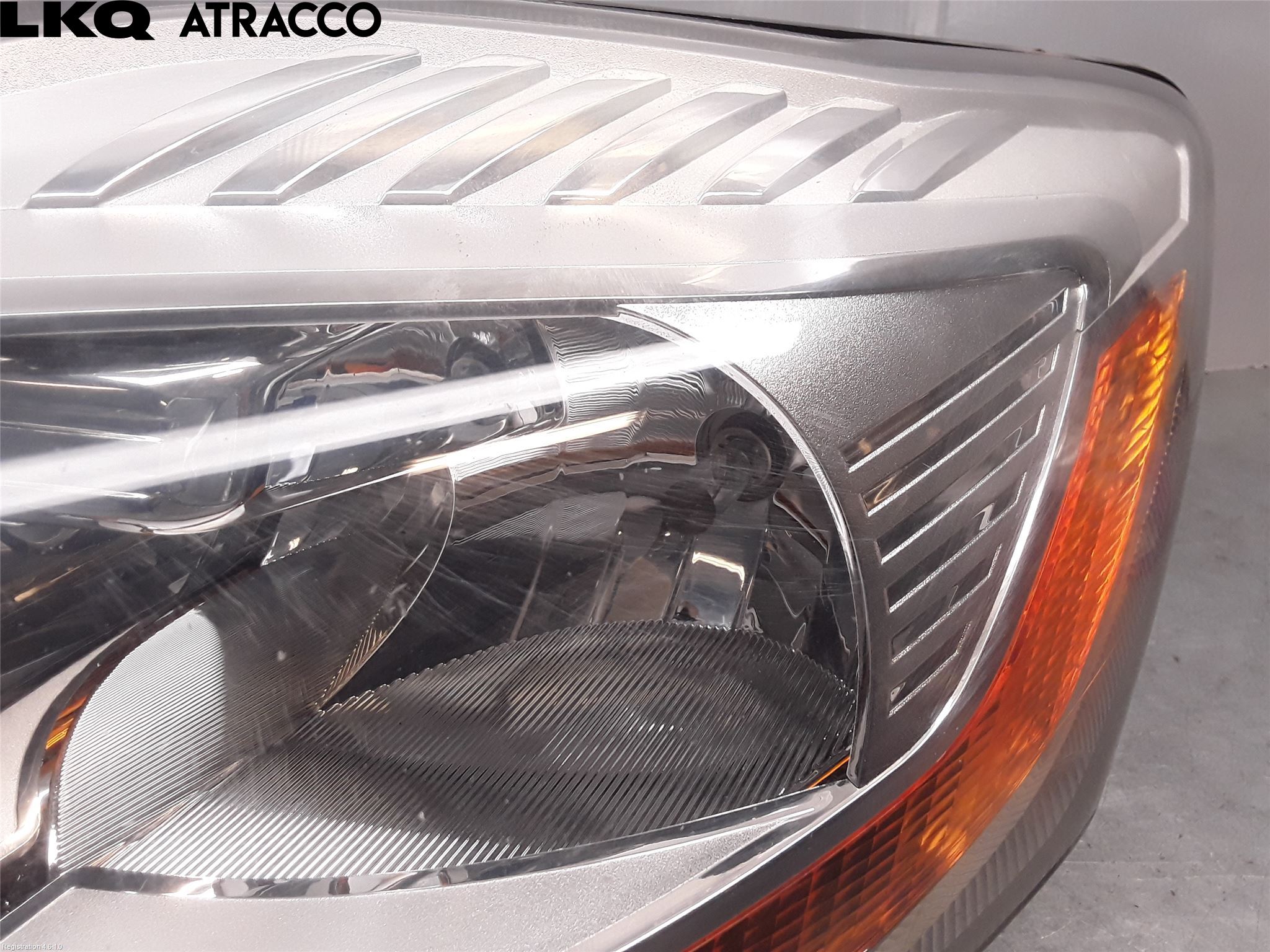 Ford KUGA 08-12 Strålkastare Vänster