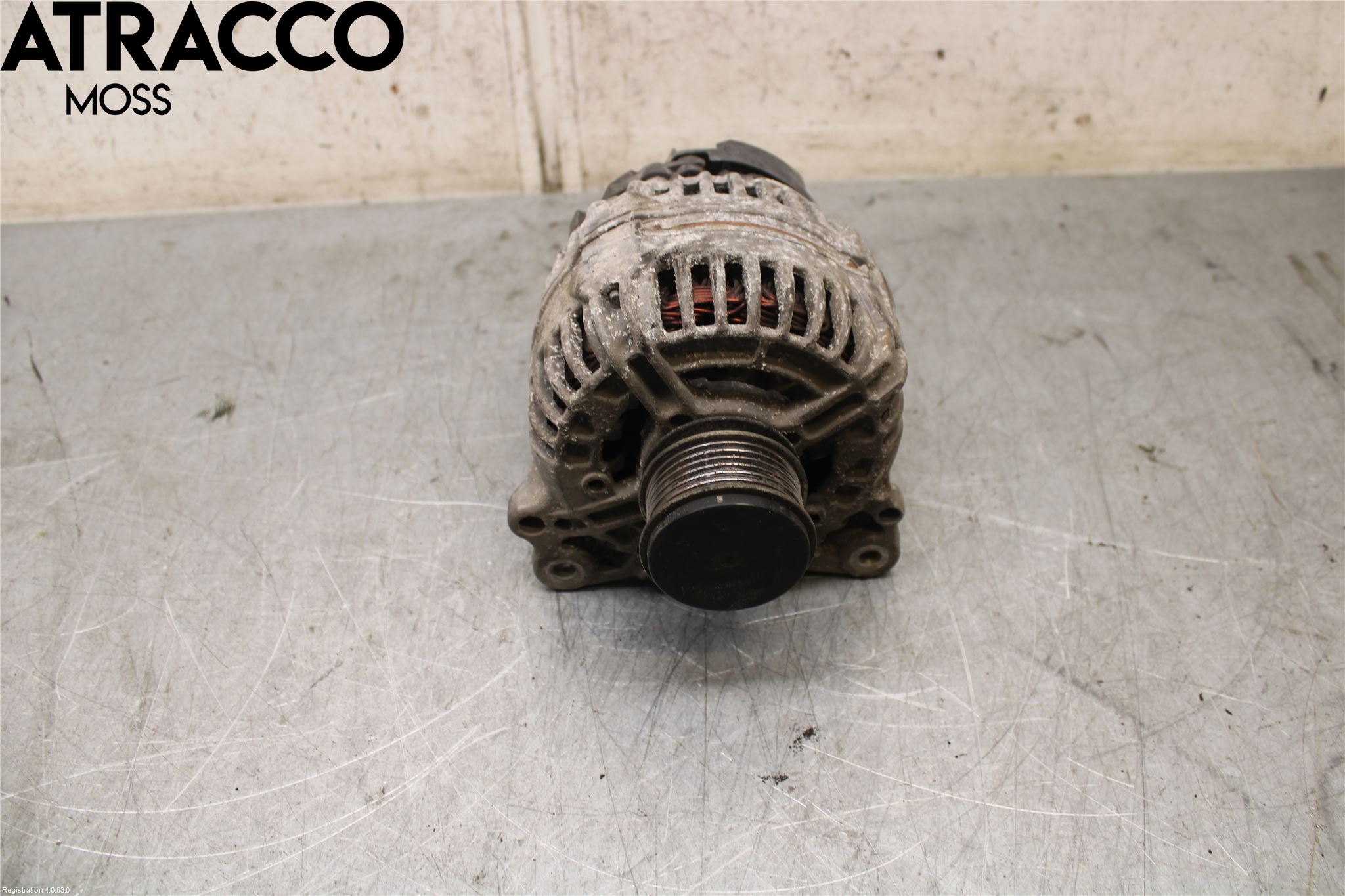 Volkswagen VW CADDY 11-15 Generator