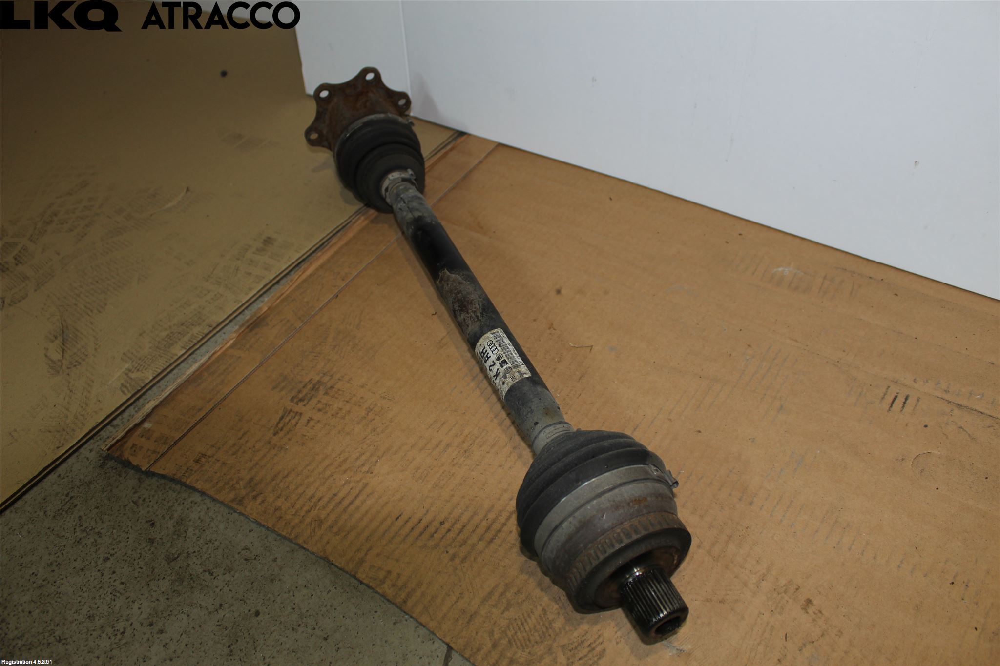 Audi A4/S4 08-11 Drivaxel Fram Höger