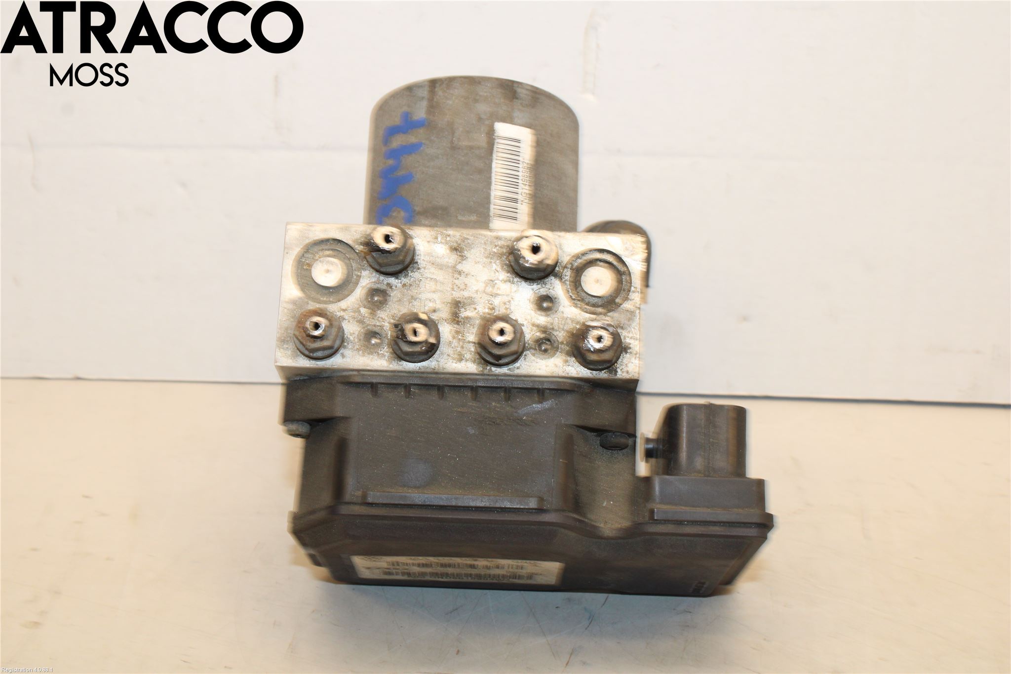 Volkswagen VW PASSAT 11-14 Abs Hydraulaggregat