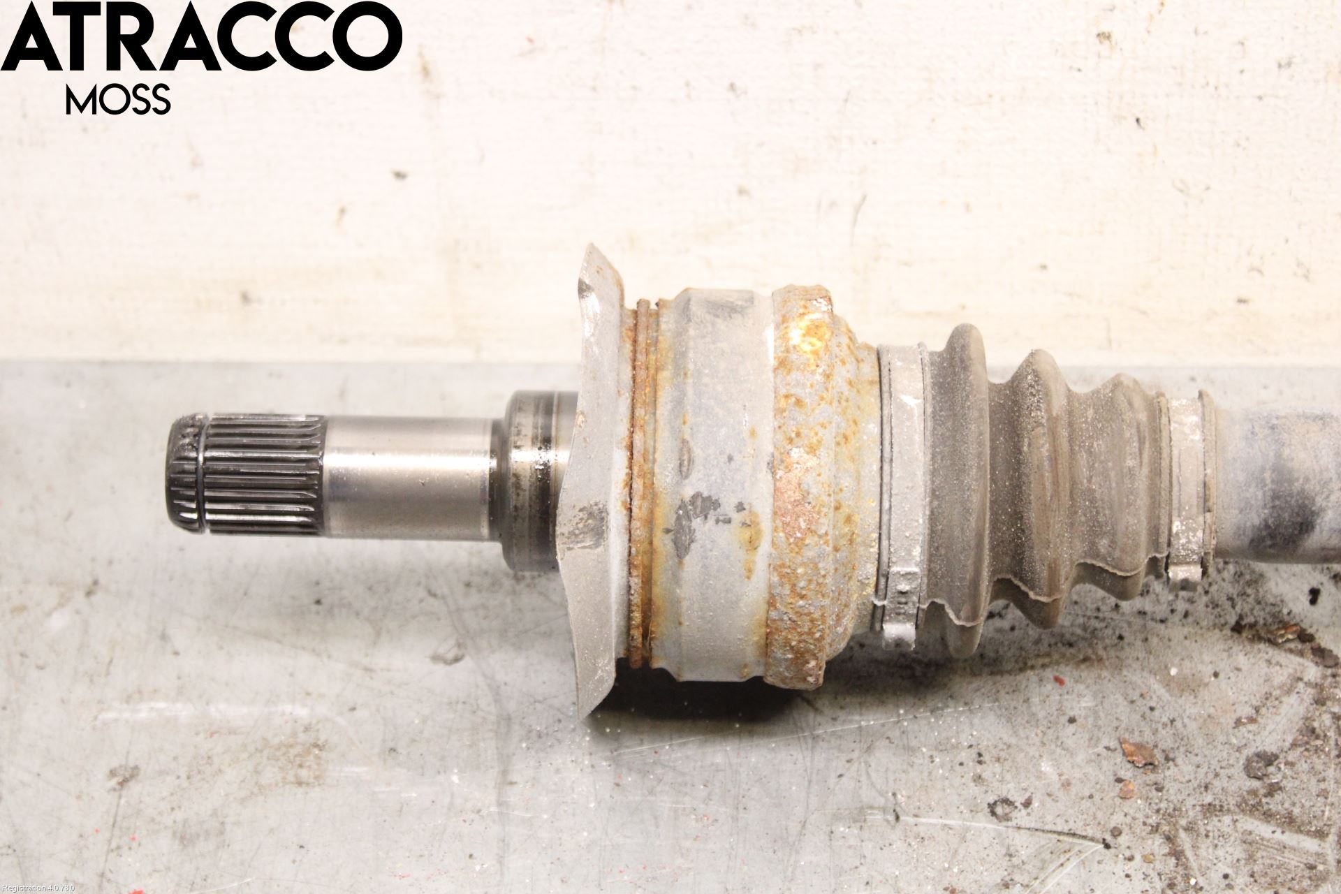 BMW 6 F12/F13 10-18 Drivaxel Bak Vänster