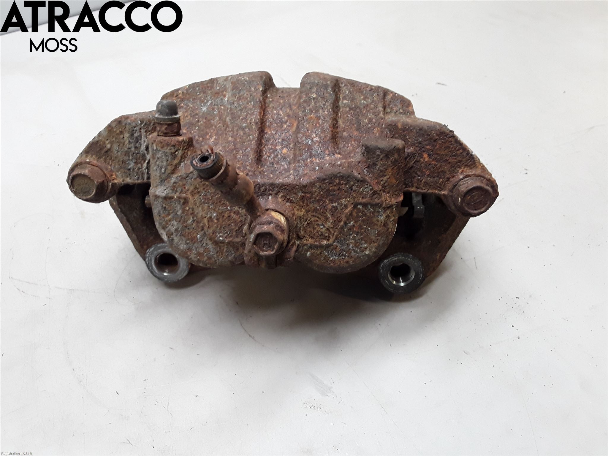 Nissan NAVARA 05-16 Bromsok Fram Höger