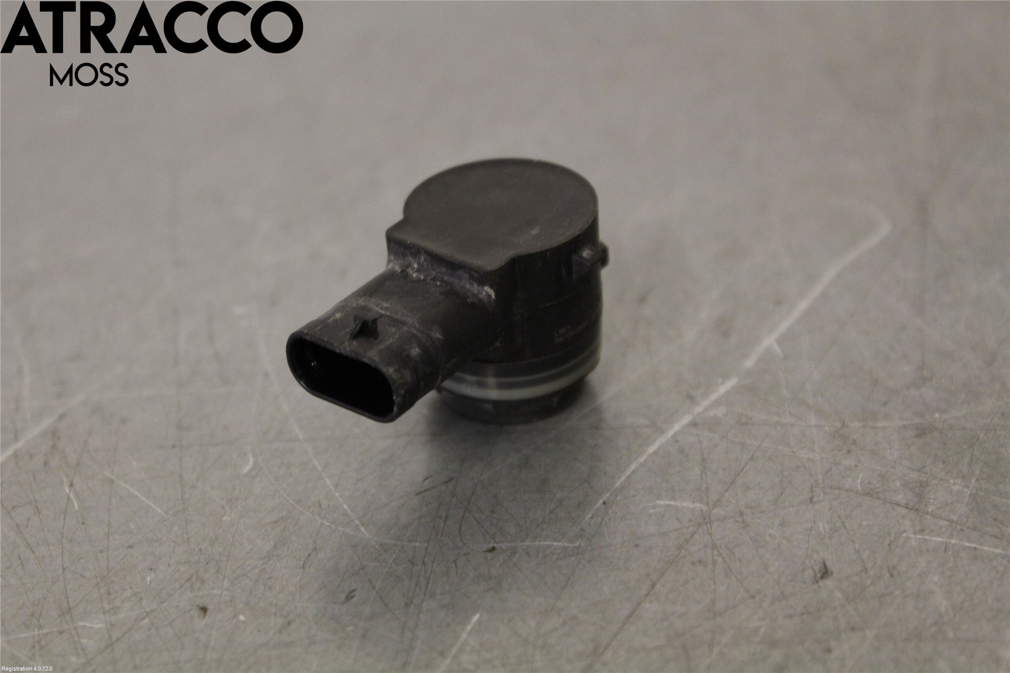 Audi A4/S4 B9 16-19 Parkeringshjälp Frontsensor