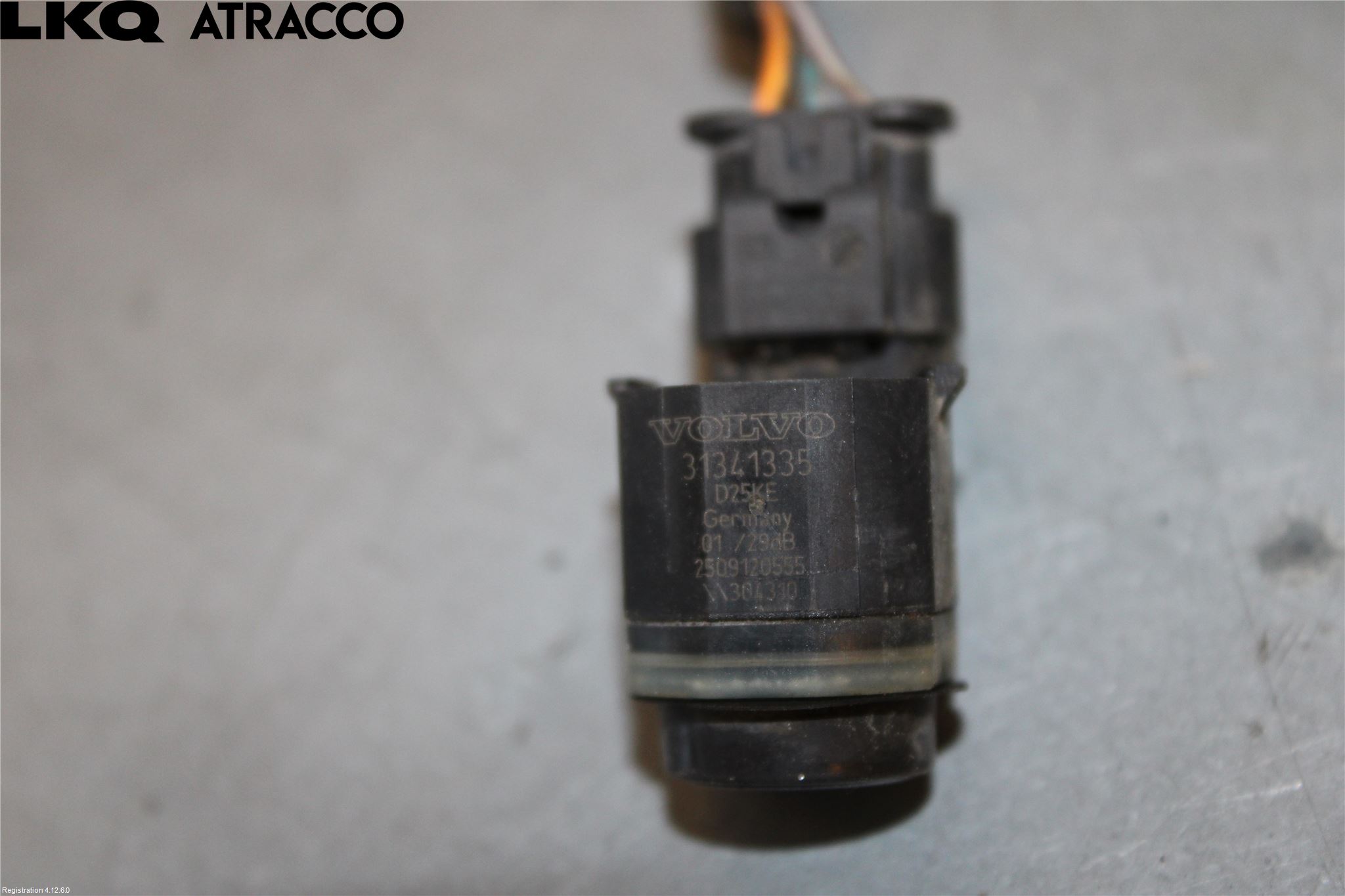 Volvo V40 12-19 Parkeringshjälp Frontsensor
