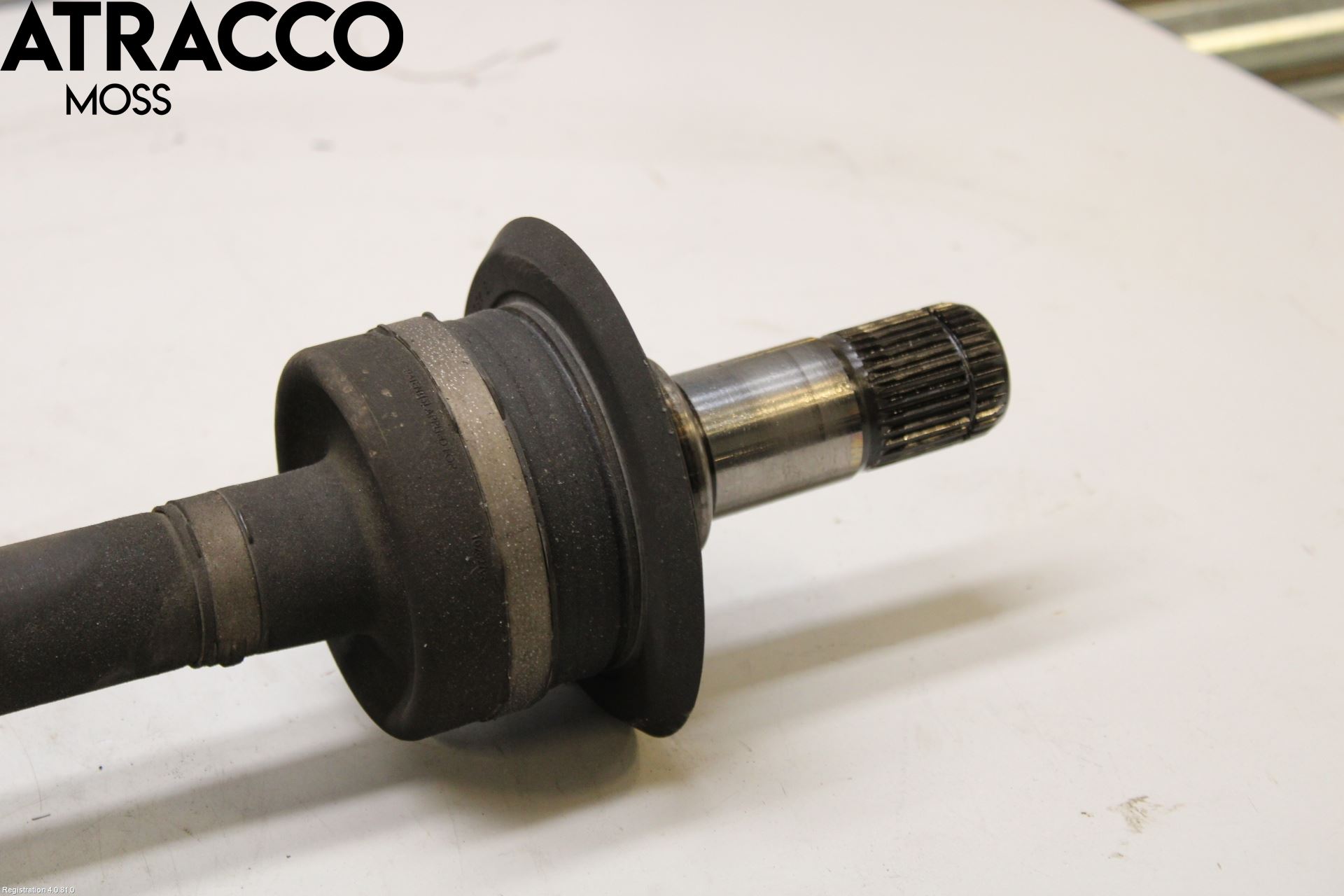 BMW 5 G30/G31/F90 17-23 Drivaxel Bak Höger