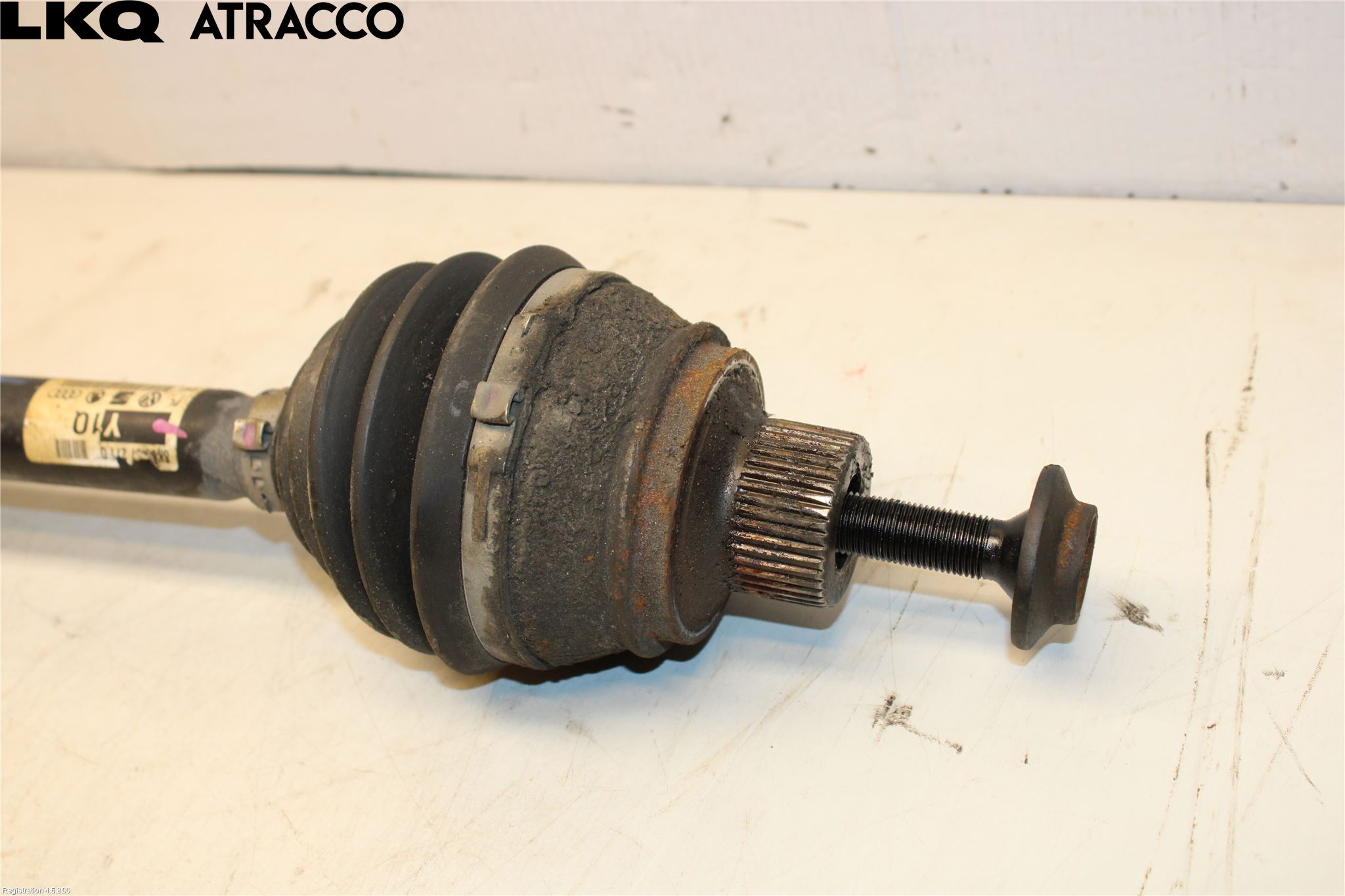 Audi A4/S4 08-11 Drivaxel Fram Höger