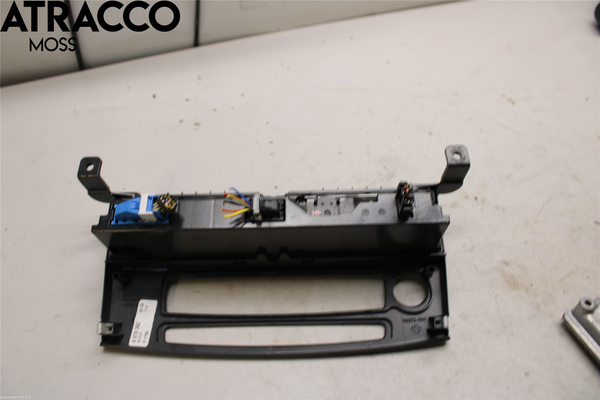 BMW 5 E60/61 Sed/Tou 02-10 Ac Styrenhet Ac Manöveren