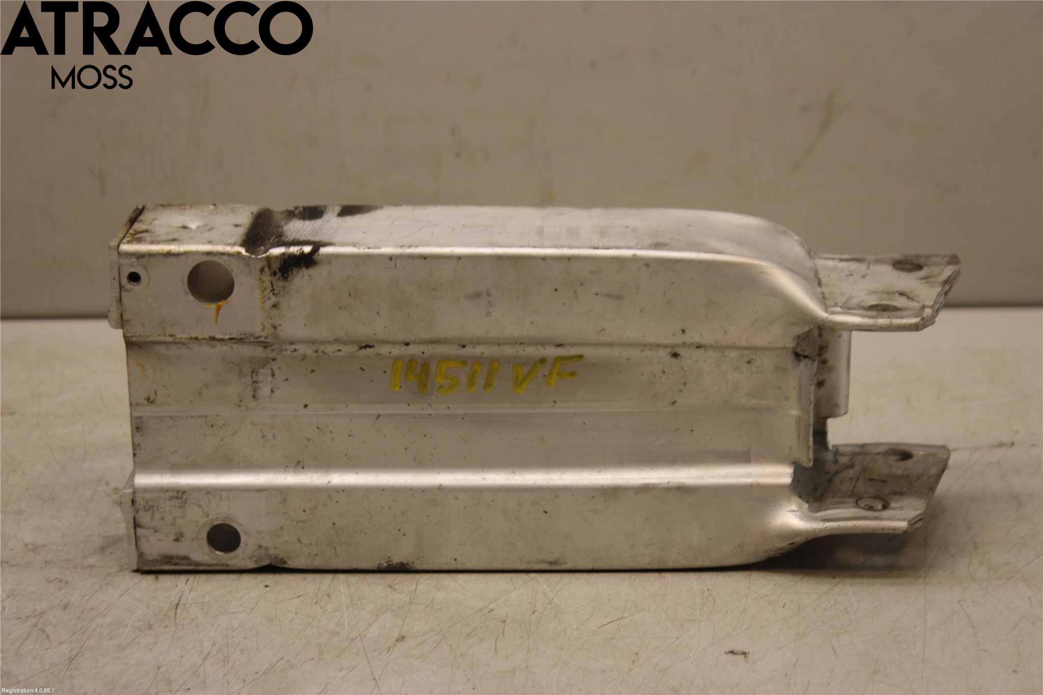 Mercedes-Benz MB E-KLASS (W212) 09-16 Stötfångarbärjärn Fram