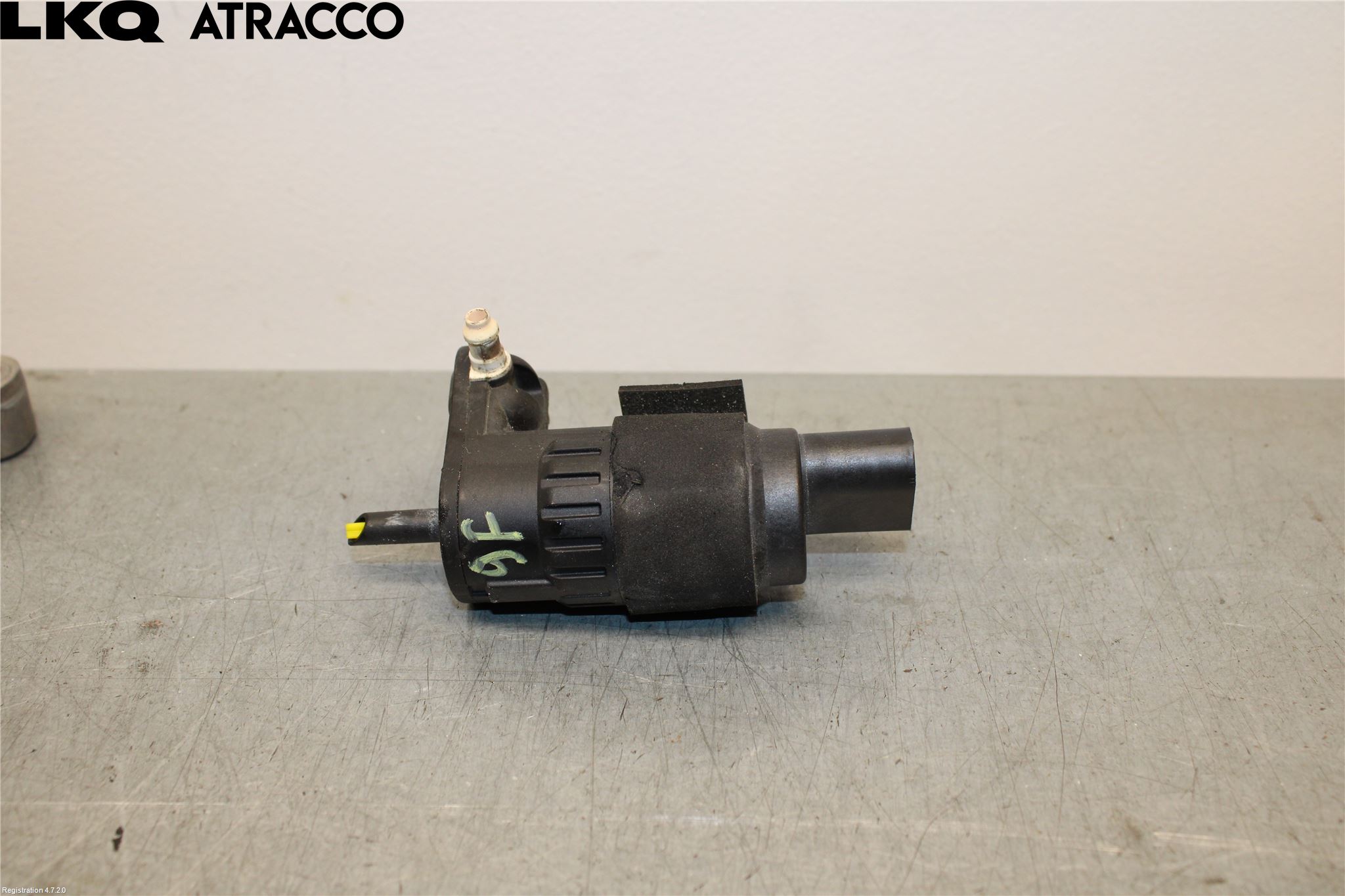 Porsche TAYCAN 20- Spolarpump Vindruta