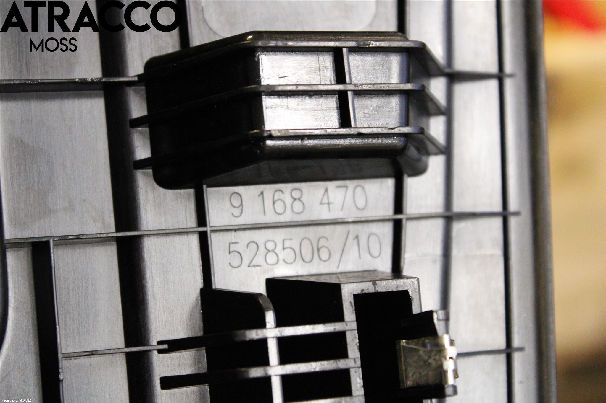 BMW 5 F10/F11/F18 09-17 Inrbagagerumklädsel-Golv
