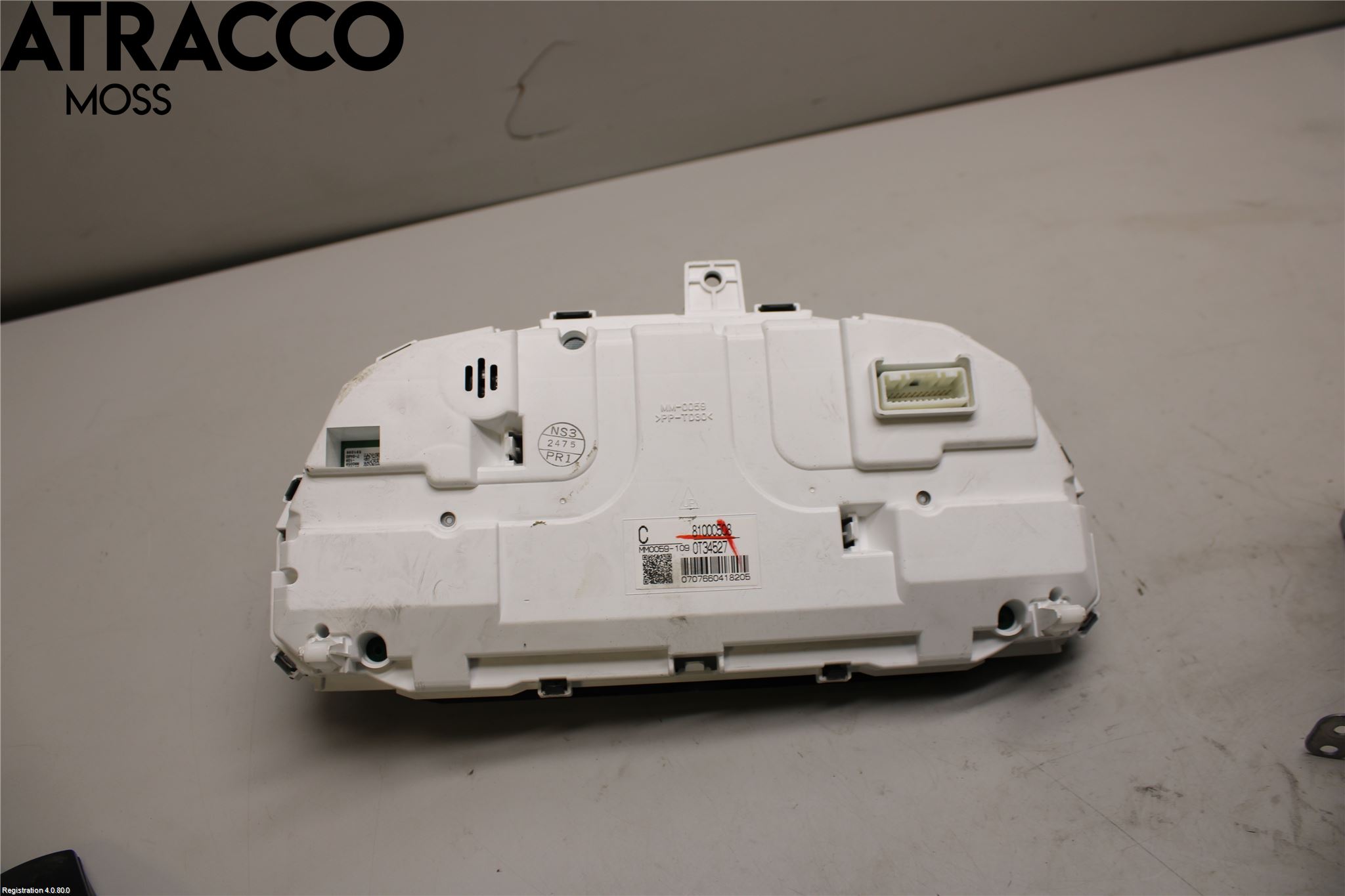 Mitsubishi OUTLANDER 13-21 Instrument Komb