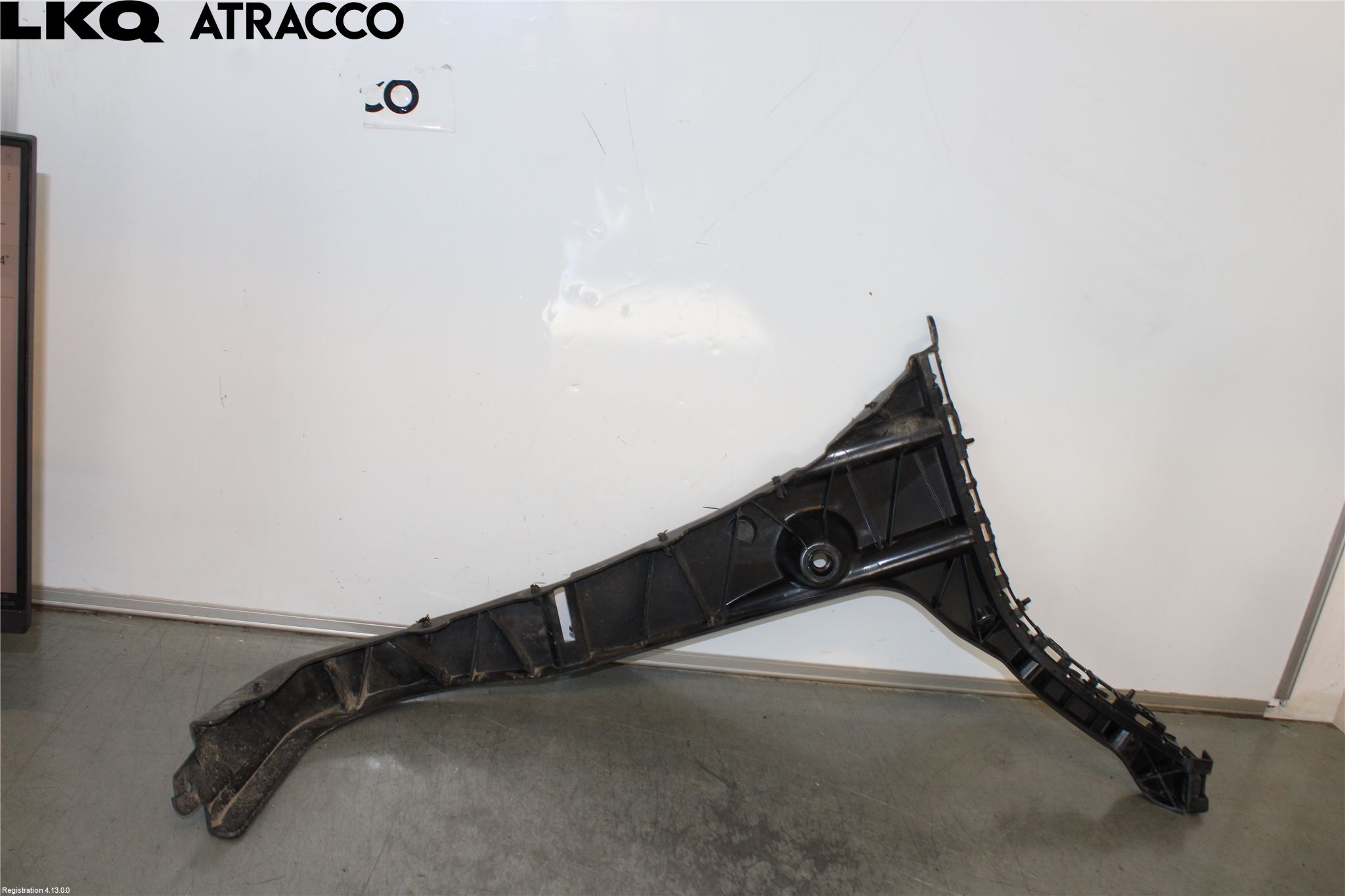 Mercedes-Benz MB EQC (N293) 20- Stötfångarbärjärn Bak