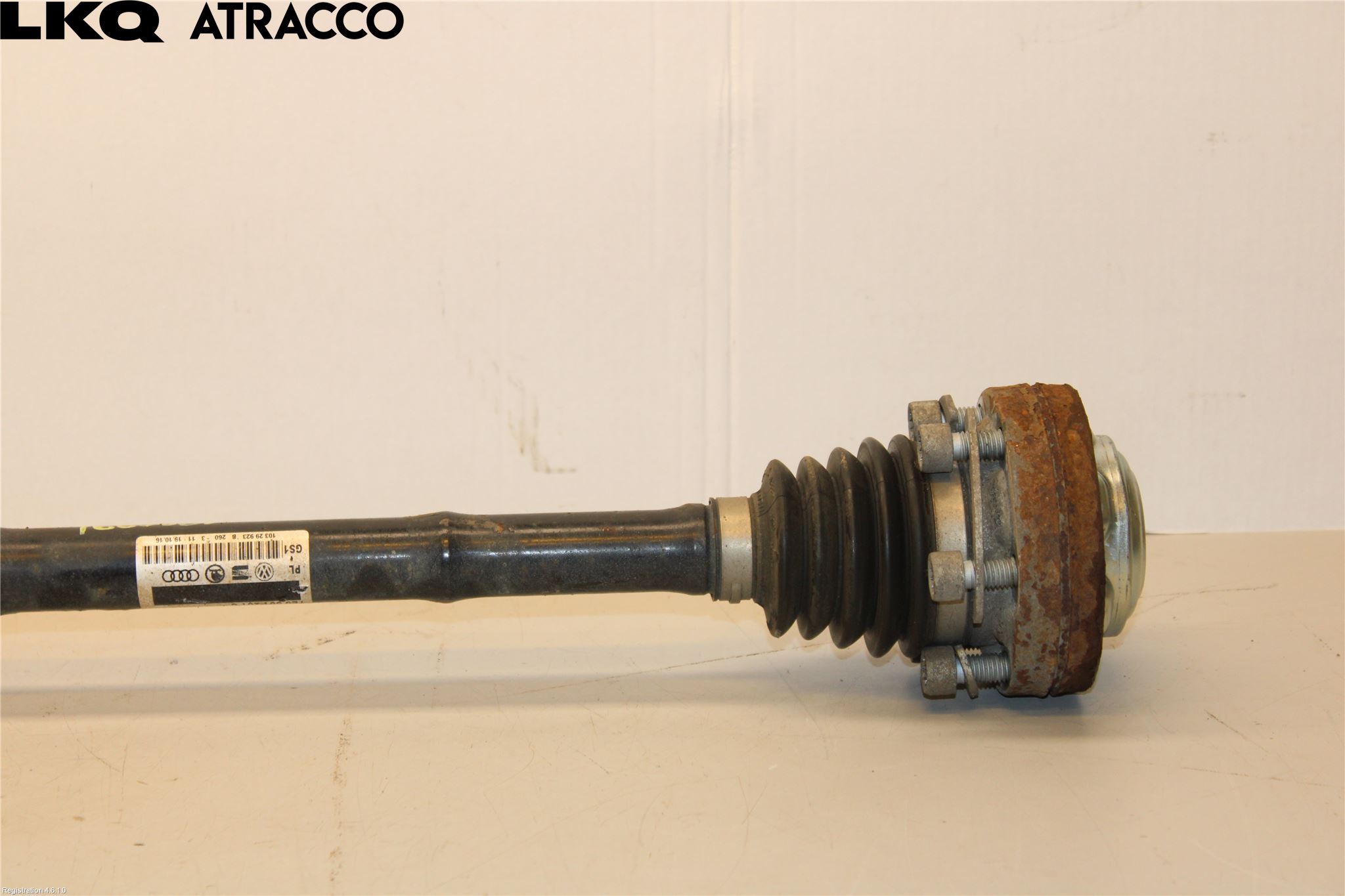 Volkswagen VW TRANSP/CARAVELLE (T6) 16-22 Drivaxel Bak Vänster