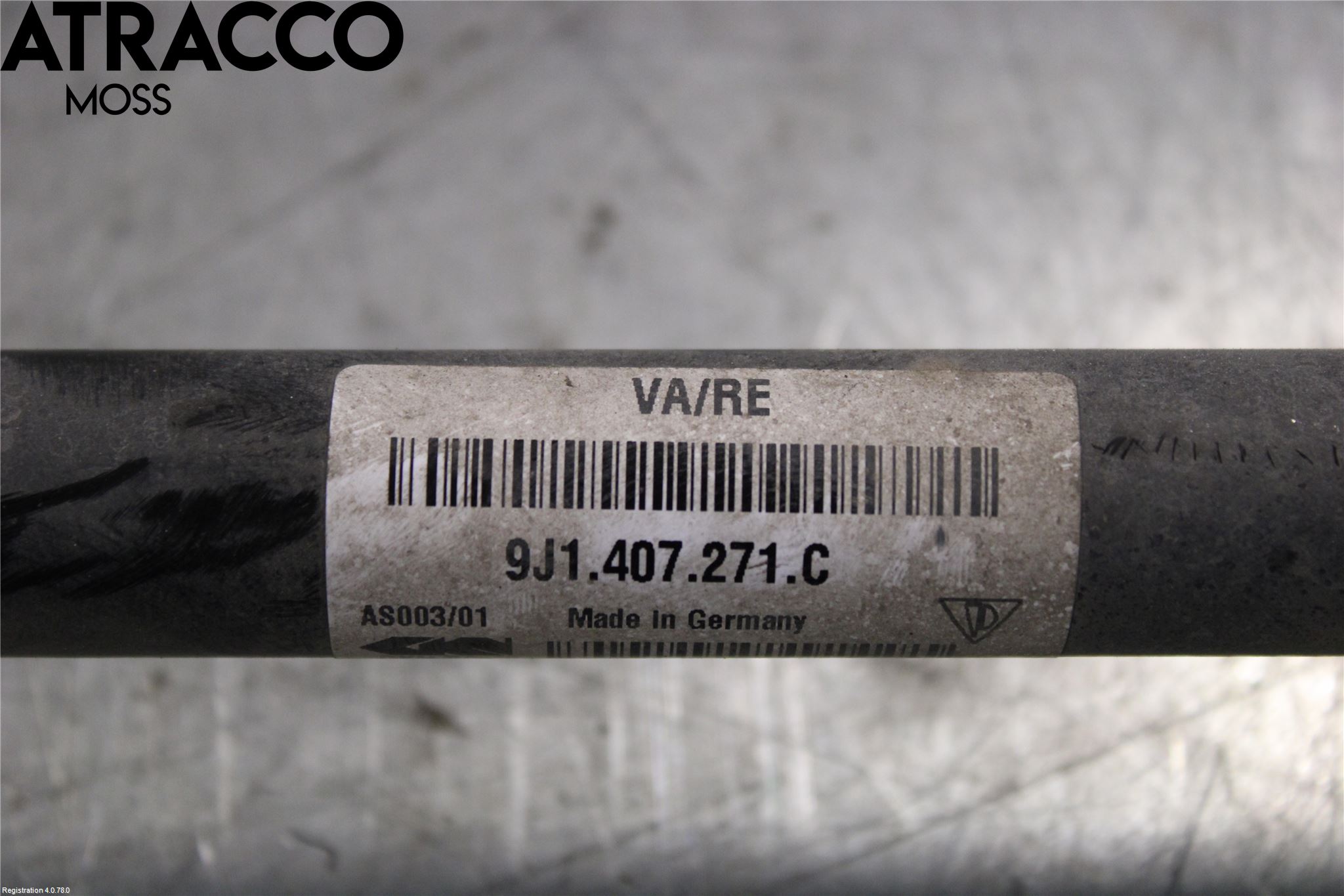 Porsche TAYCAN 20- Drivaxel Fram Höger