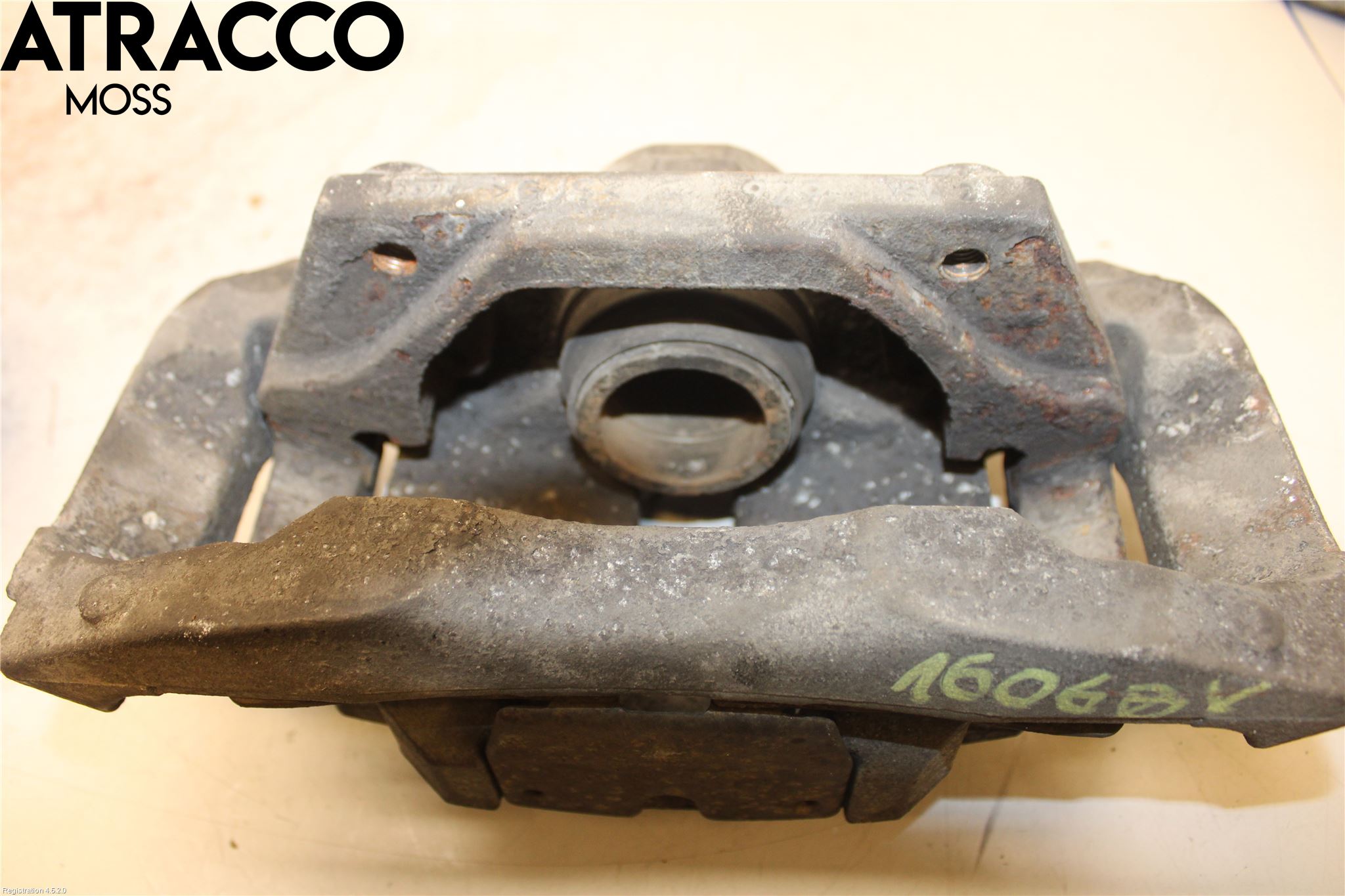 BMW 5 F10/F11/F18 09-17 Bromsok Fram Vänster