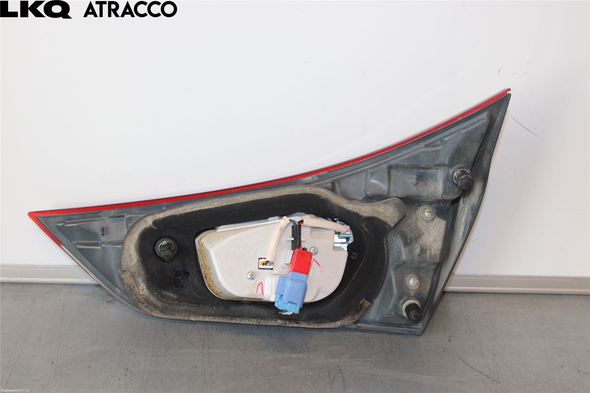 Toyota AURIS 13-19 Bakljus Lucka Vä