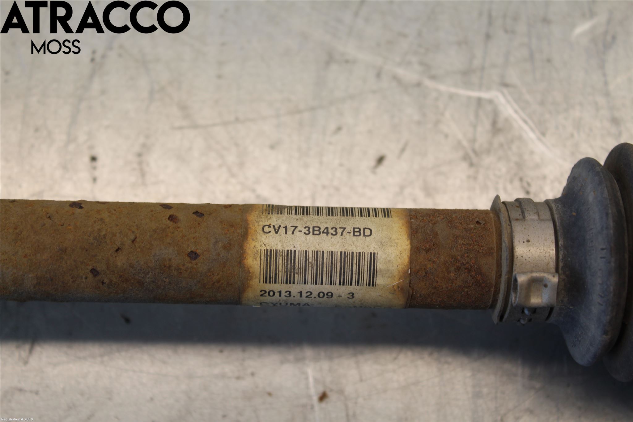 Ford FIESTA 13-17 Drivaxel Fram Vänster