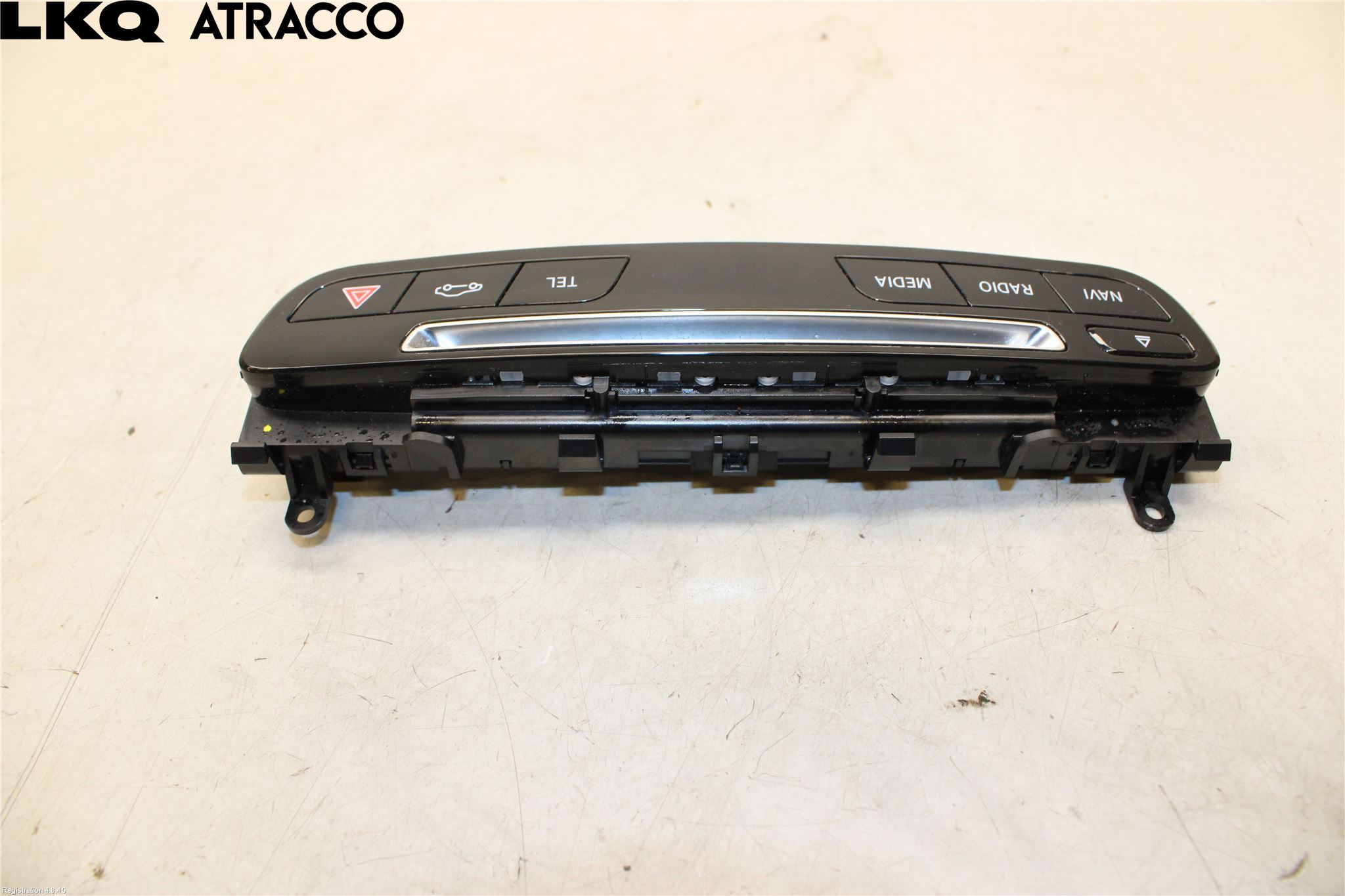 Mercedes-Benz MB C-KLASS (W205) 14-21 Cd Radio - Multimediapanel