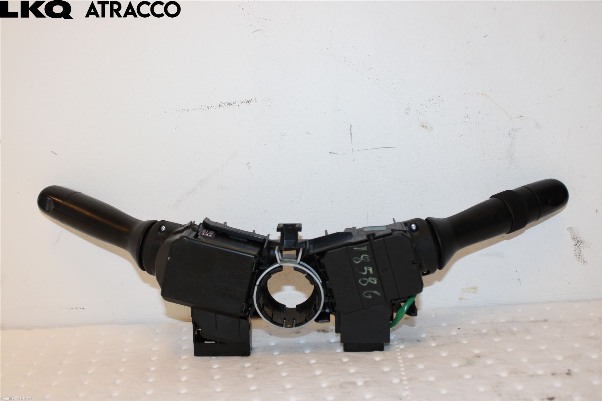 Toyota YARIS XP130 12-14 Spakcentral