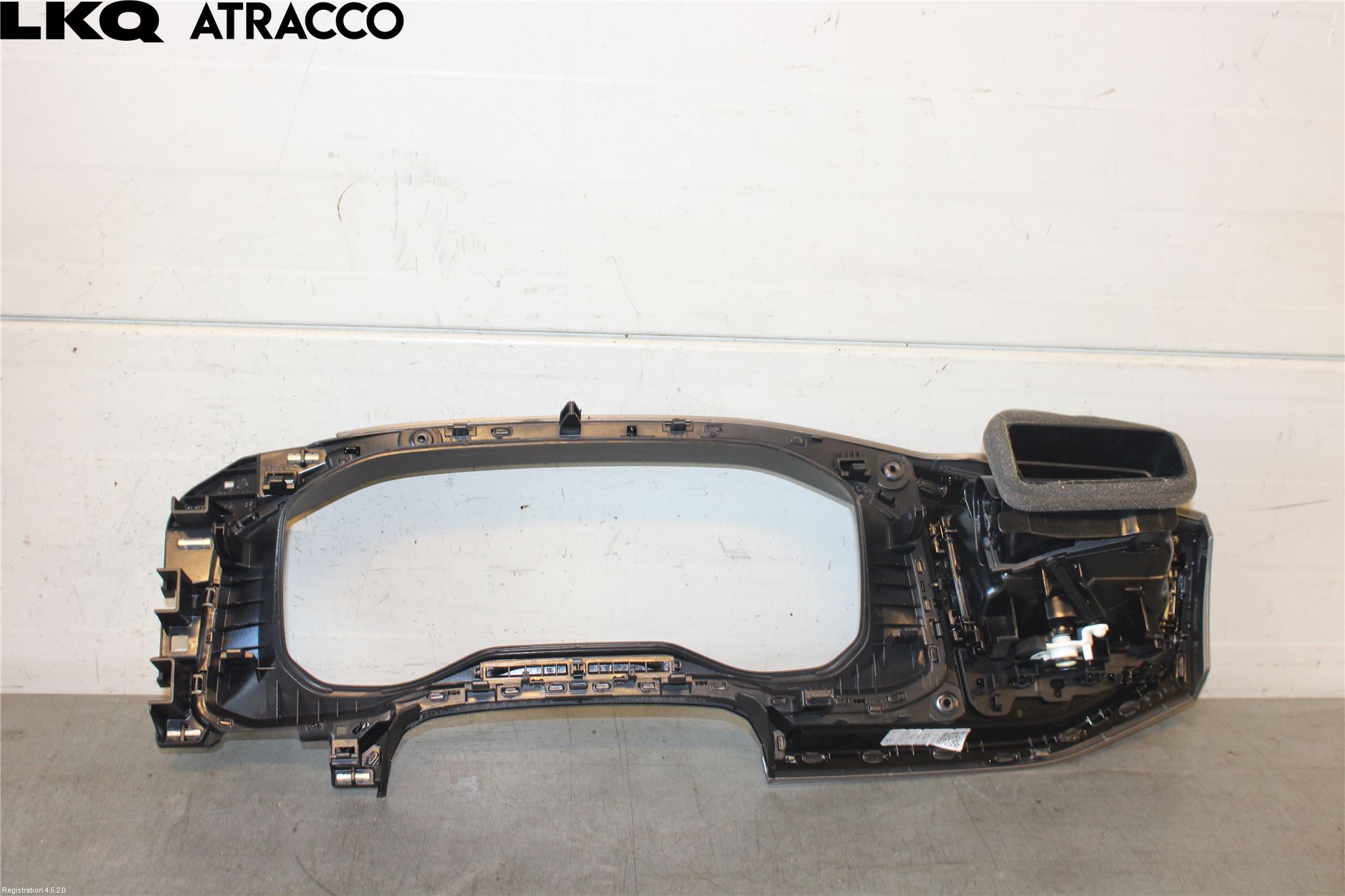 Volkswagen VW POLO VI 18->> Instrumentsarg