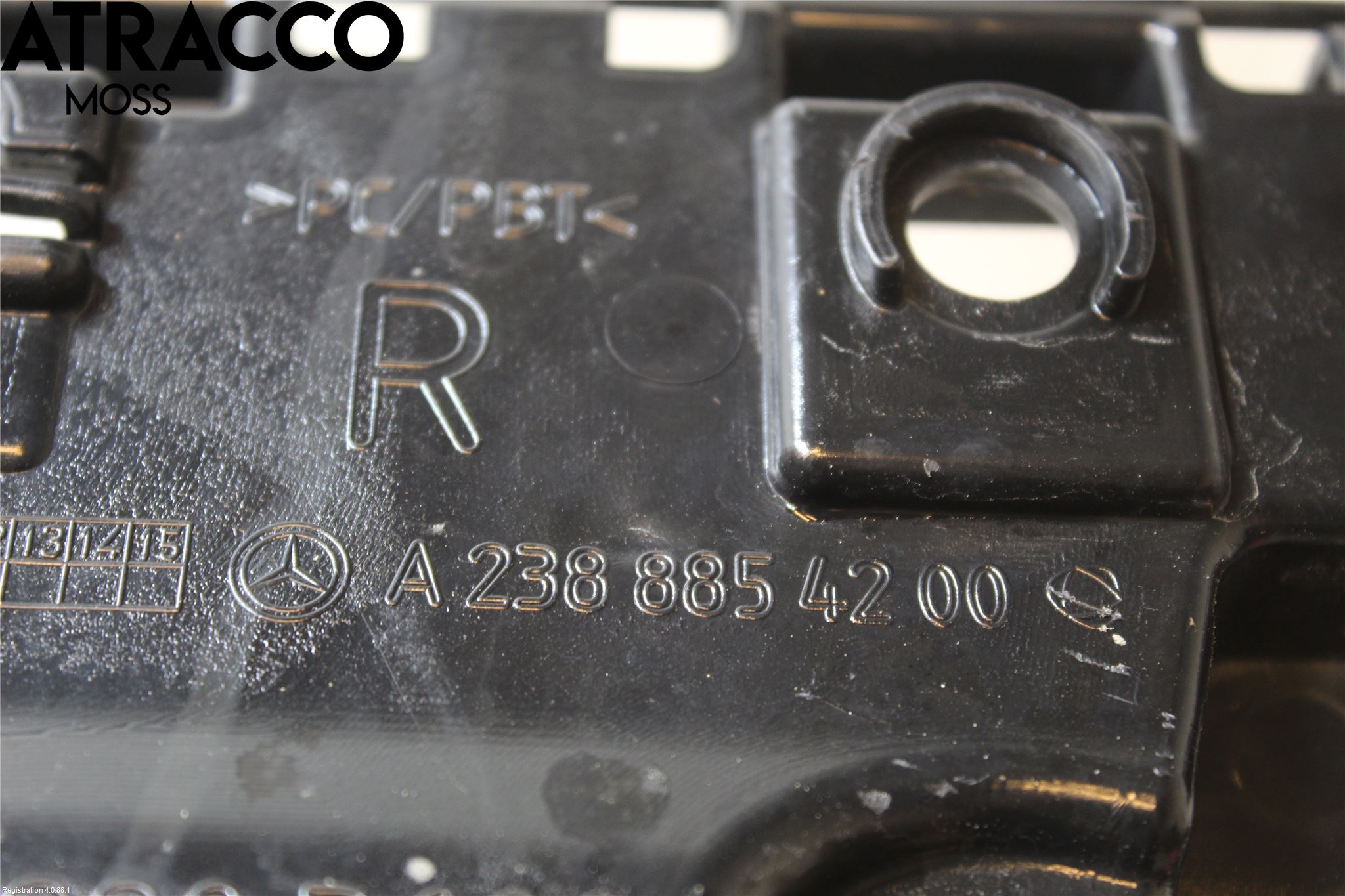 Mercedes-Benz MB E-KLASS (W213) 16-23 Stötfångarfäste Bak Hö