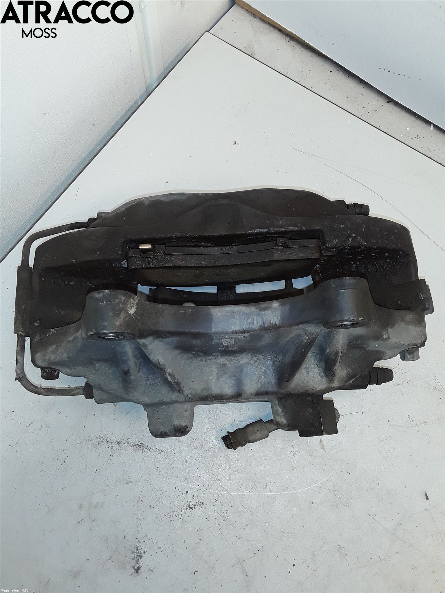 Tesla MODEL S 13- Bromsok Fram Höger
