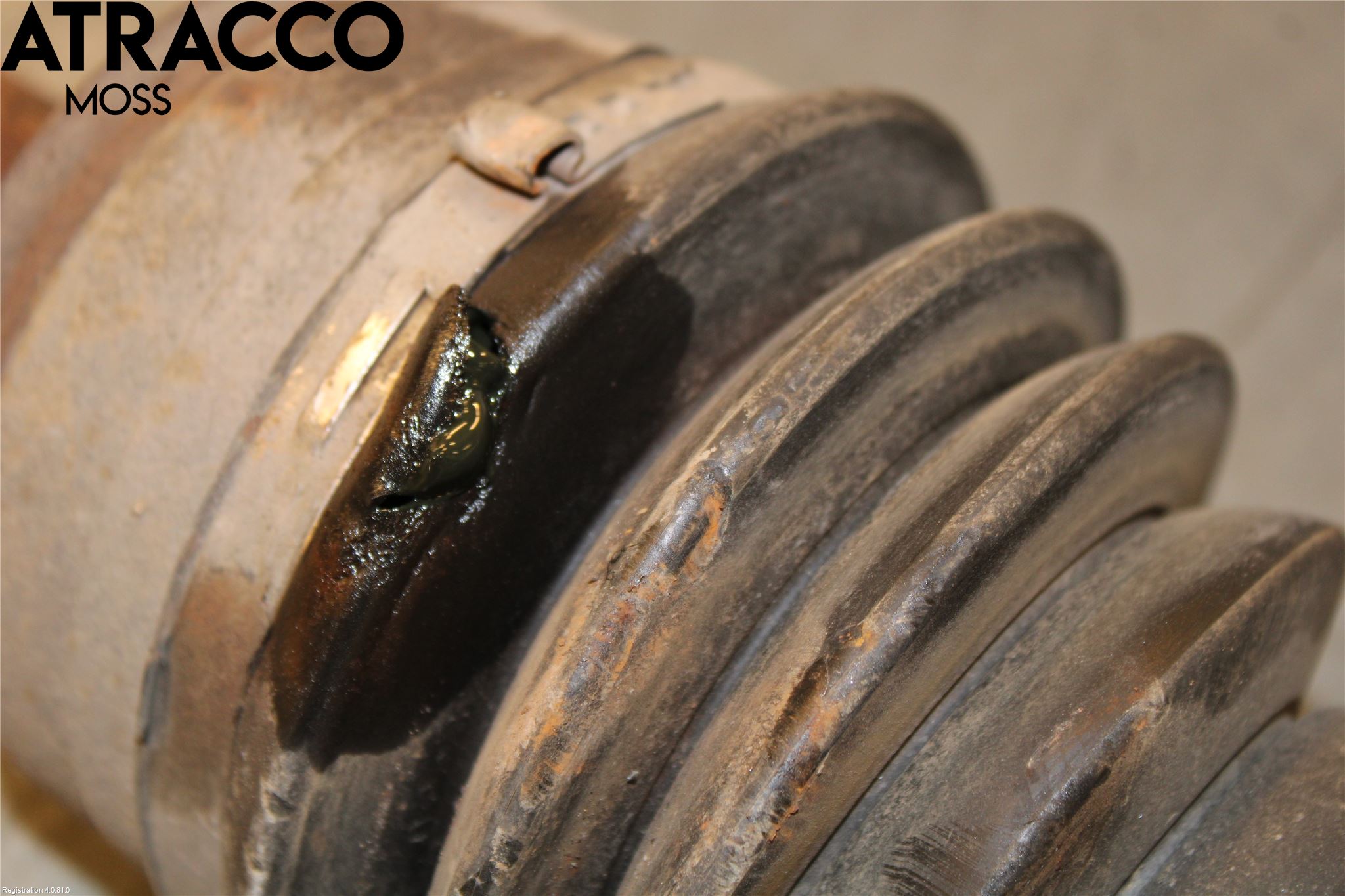 Volkswagen VW TRANSP/CARAVELLE (T5) 04-15 Drivaxel Fram Vänster