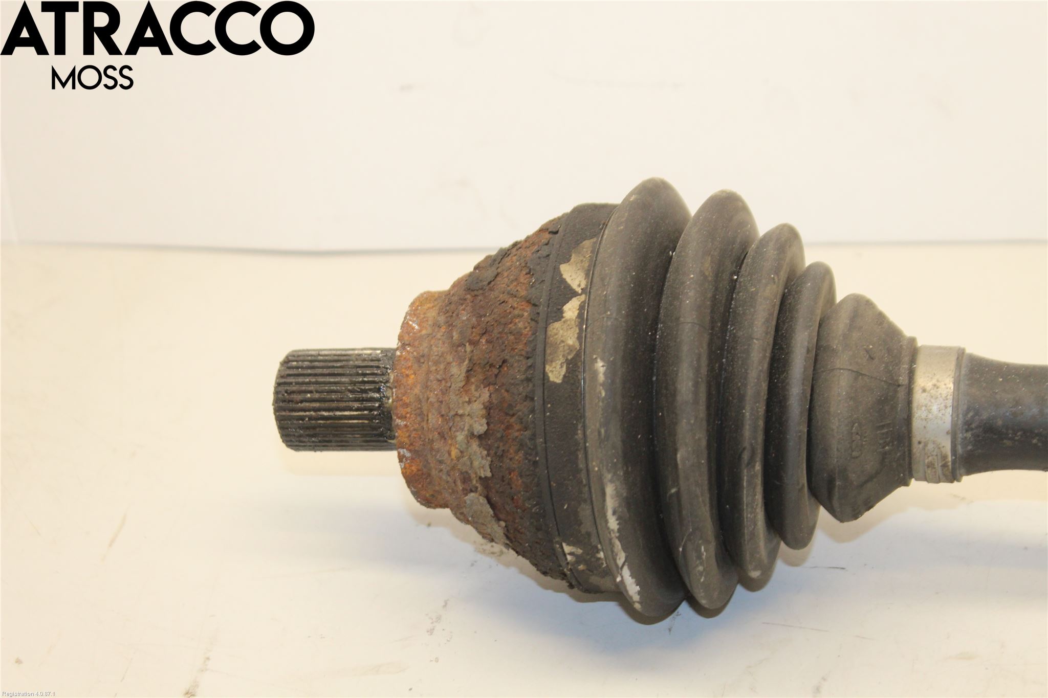 Skoda YETI Drivaxel Fram Vänster
