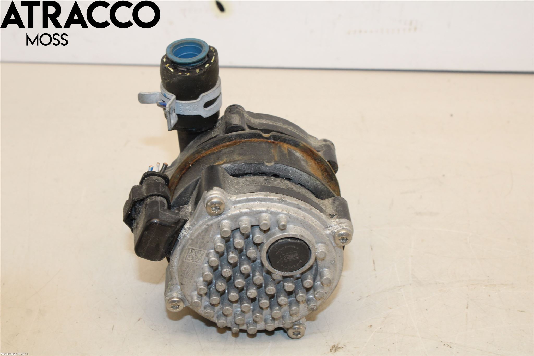 Volvo XC40/RECHARGE 18- Vattenpump