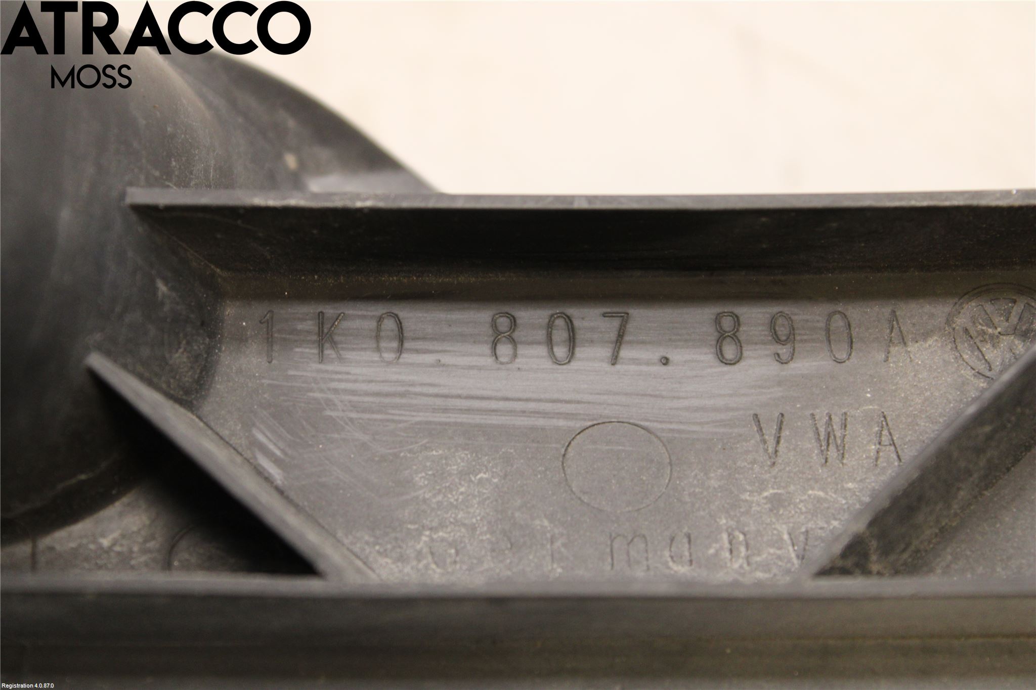 Volkswagen VW GOLF V 04-09 Stötfångarbärjärn Fram