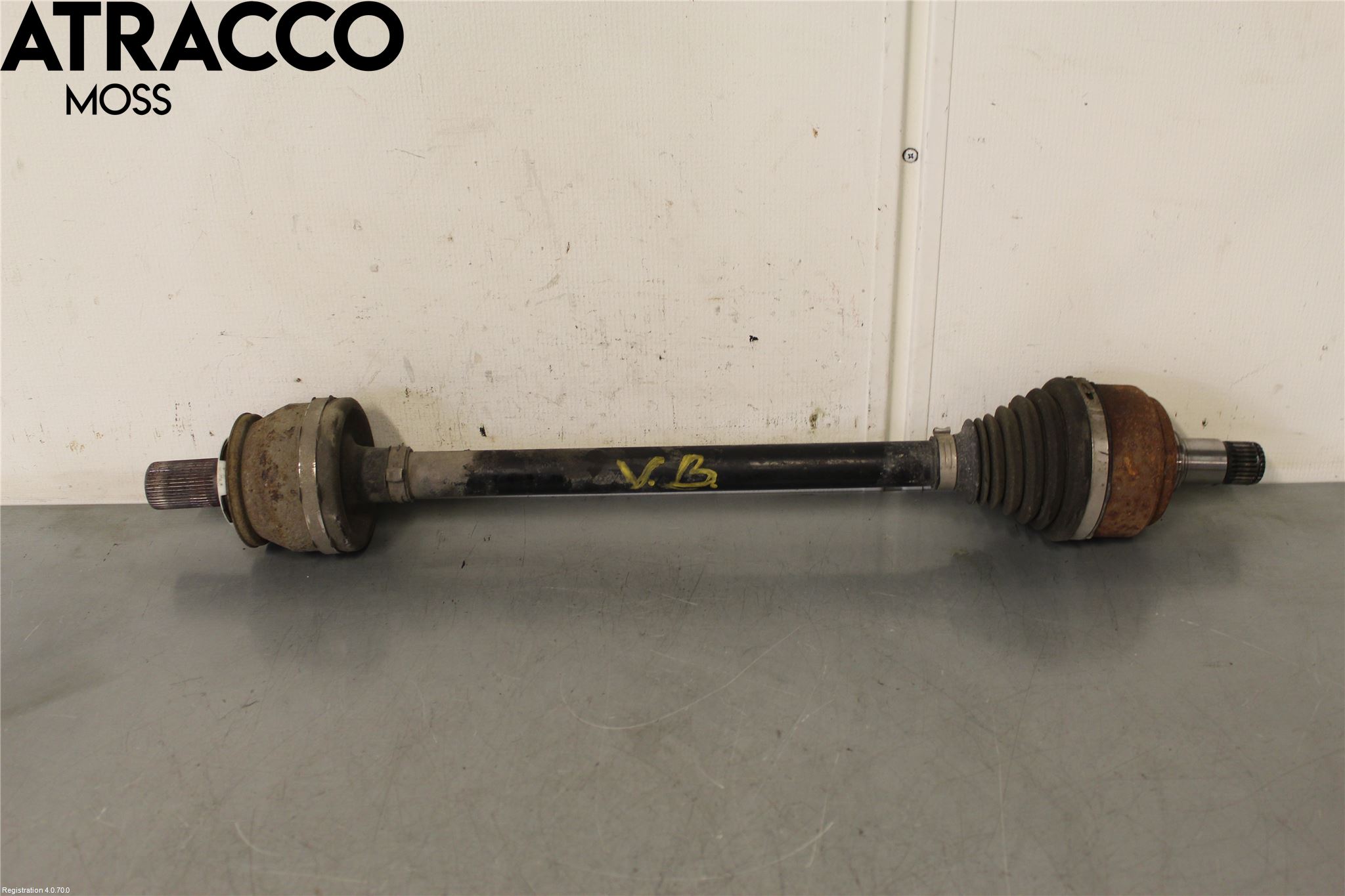 Volvo XC60 18- Drivaxel Bak Vänster