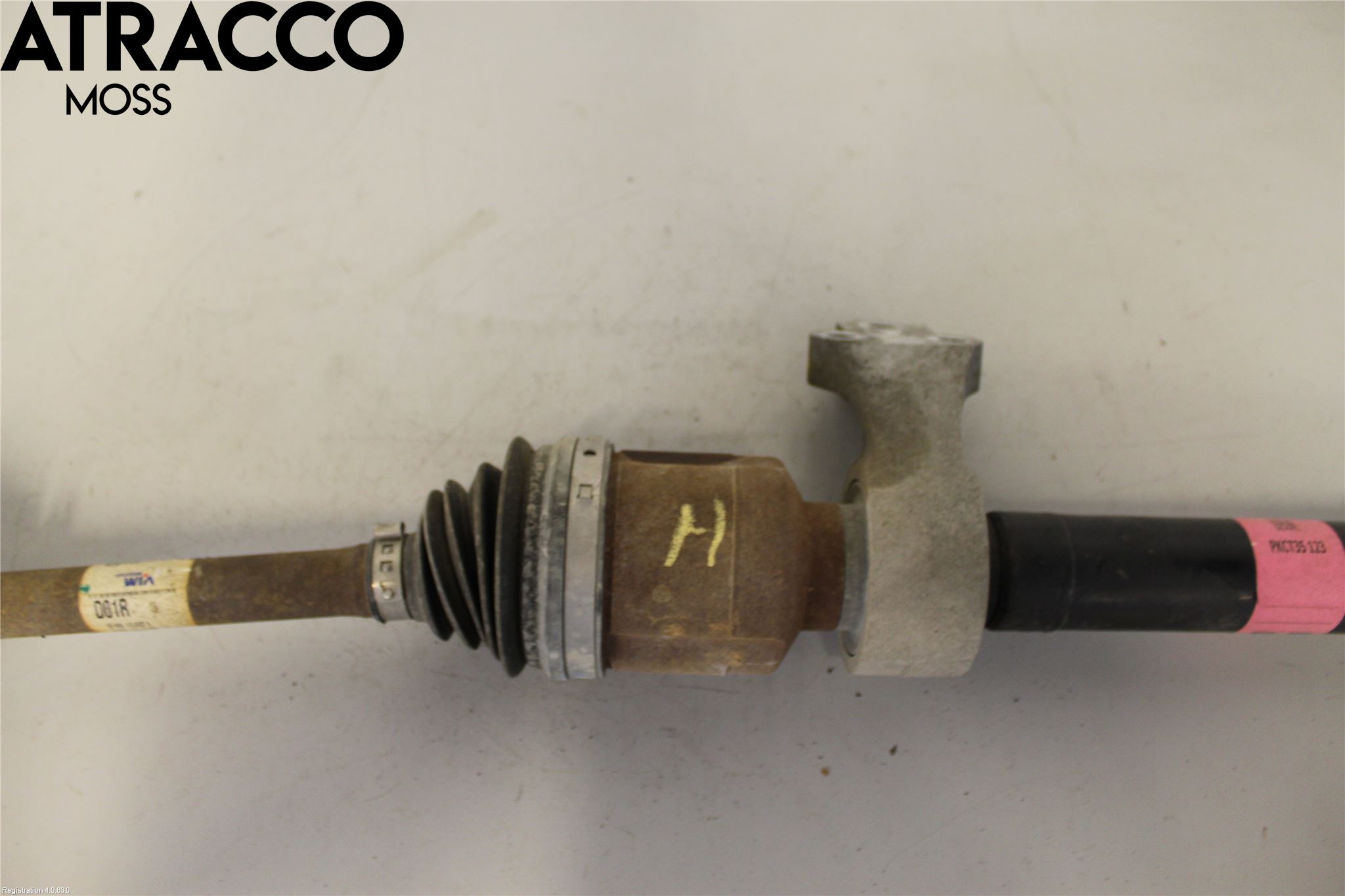Kia NIRO (DE) 17-22 Drivaxel Fram Höger